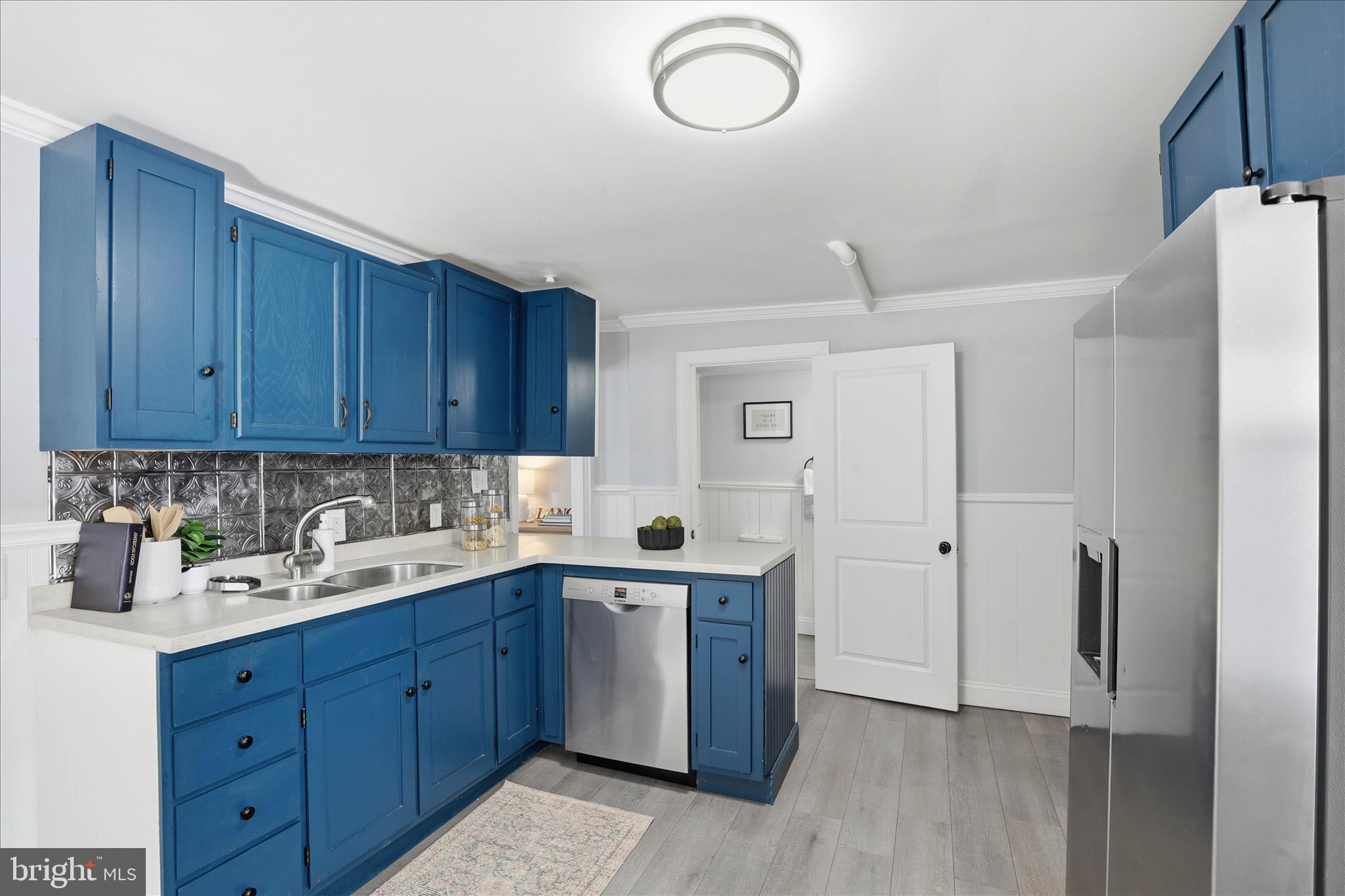 CABBAGE HILL - Residential