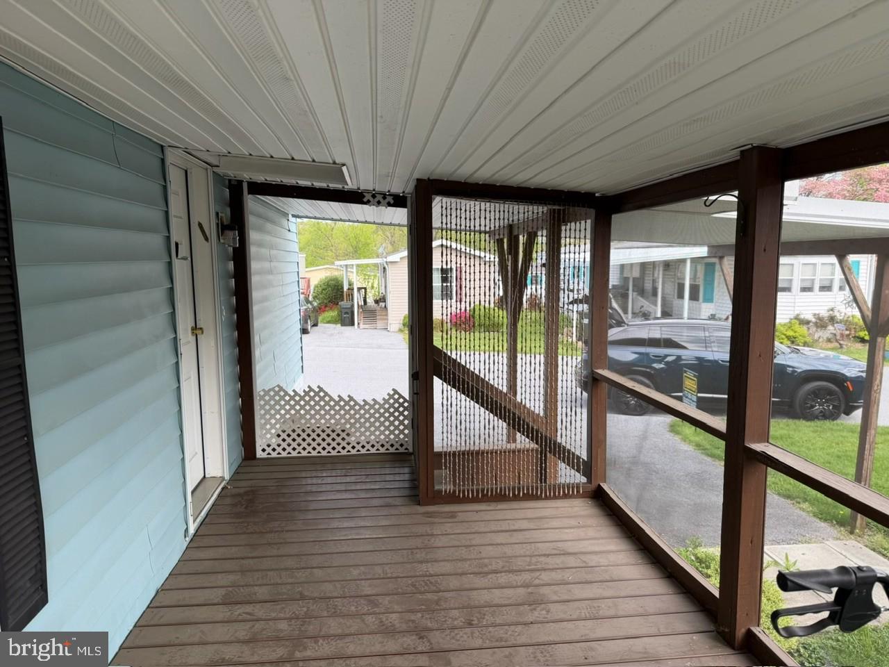 10 S GREEN ACRES CIRCLE