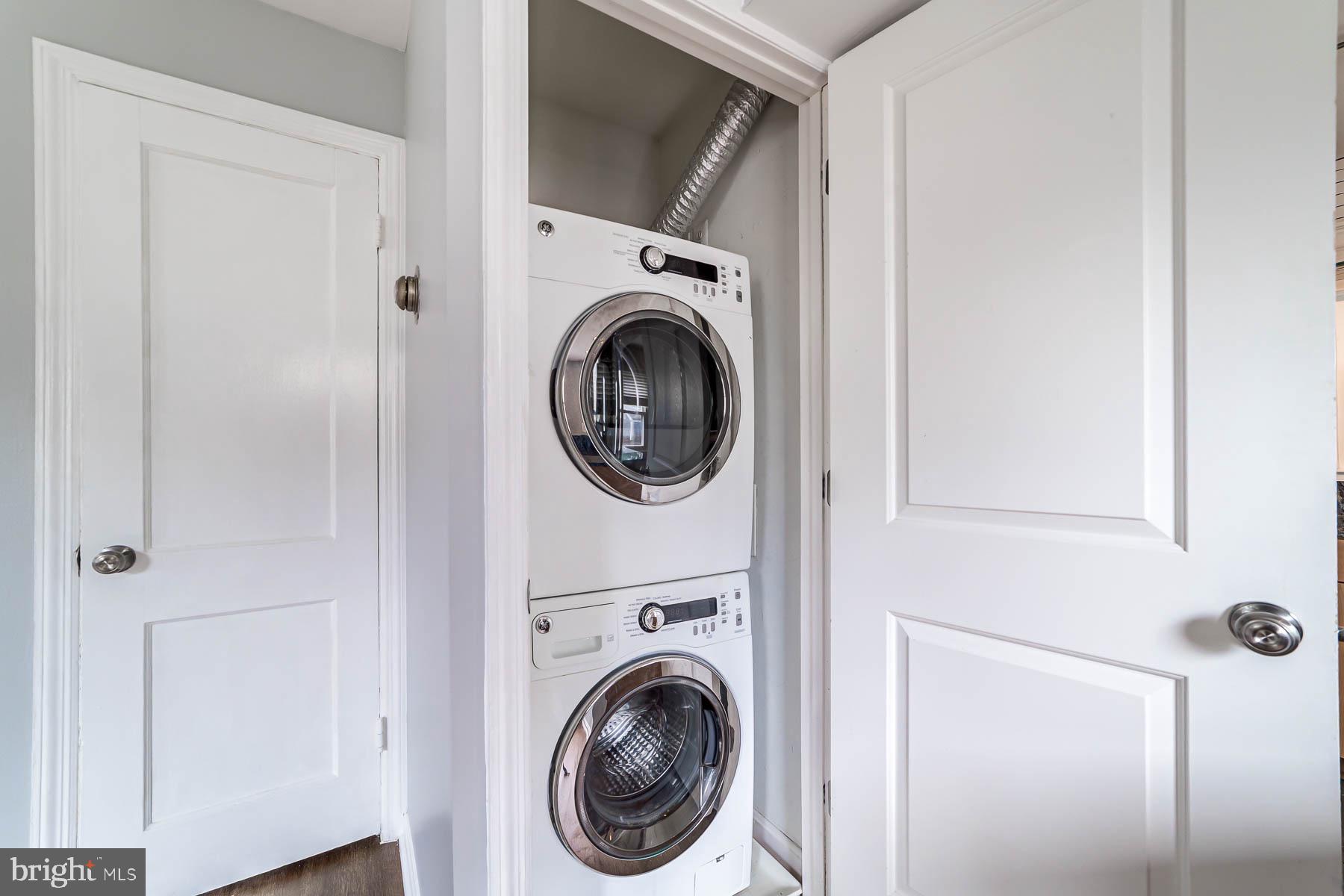 HUNTINGTON - Residential Lease