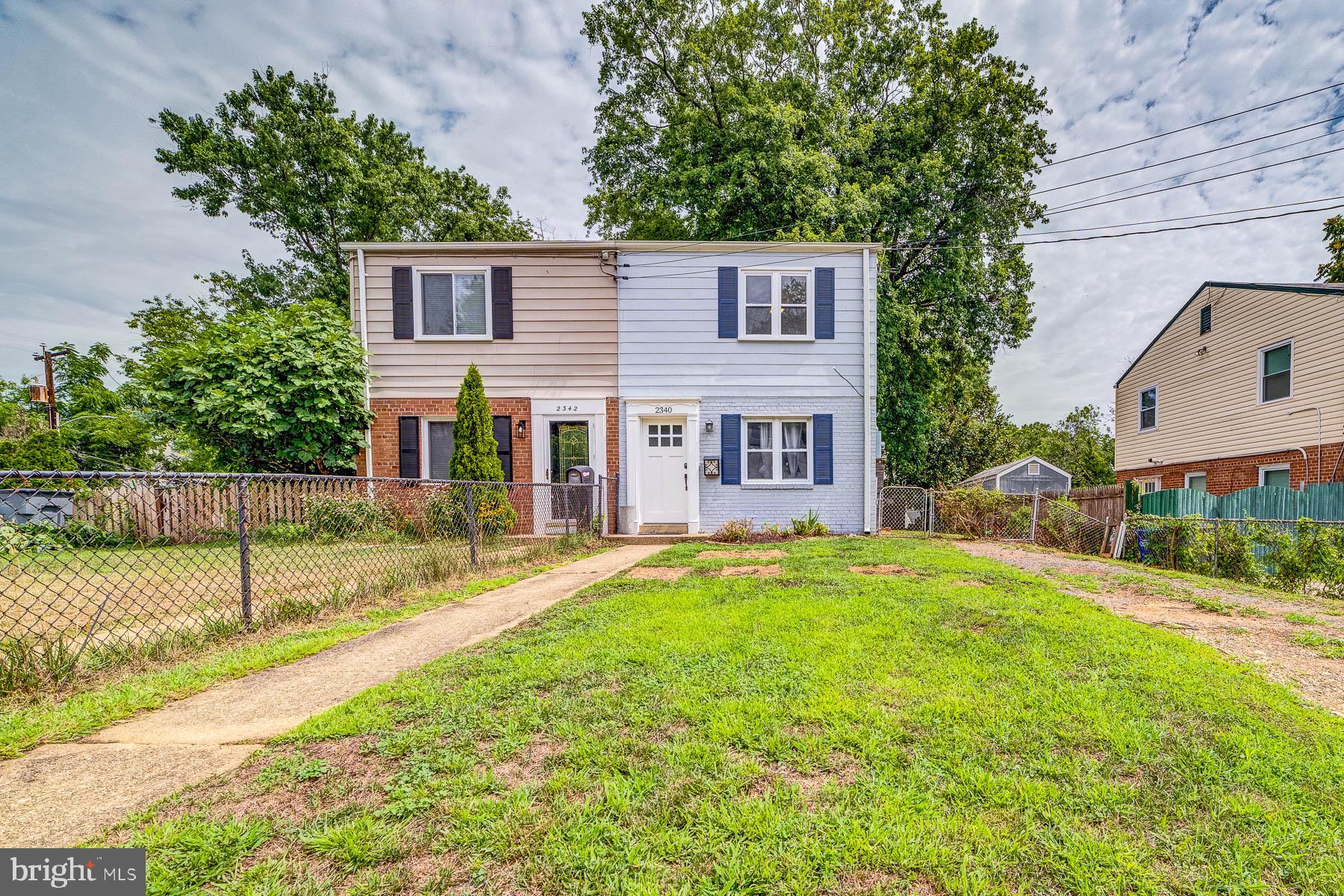 HUNTINGTON - Residential Lease