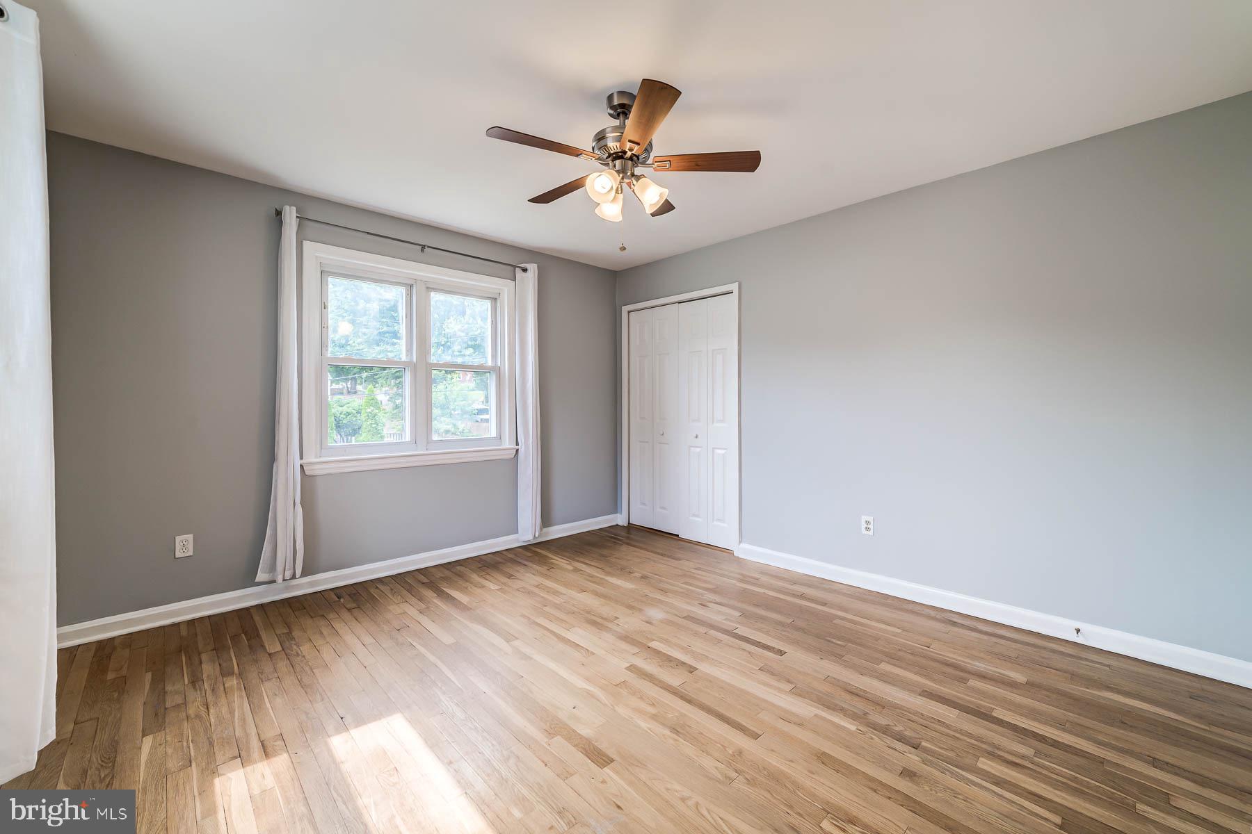 HUNTINGTON - Residential Lease