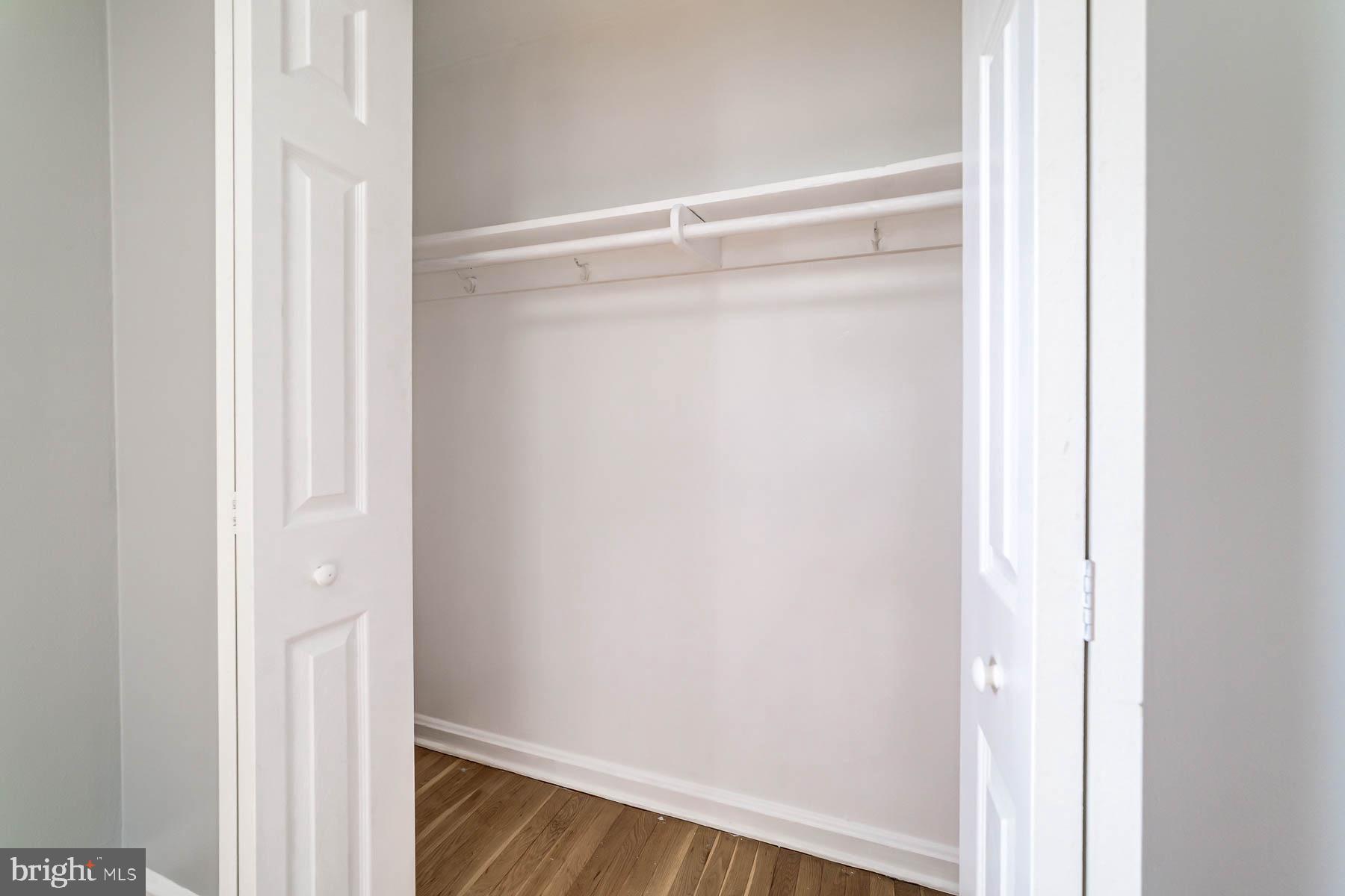 HUNTINGTON - Residential Lease