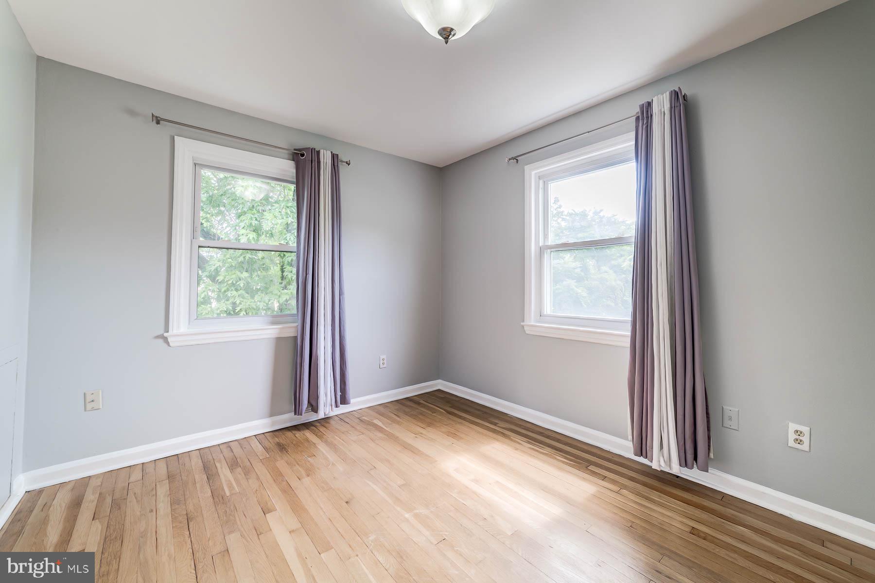 HUNTINGTON - Residential Lease