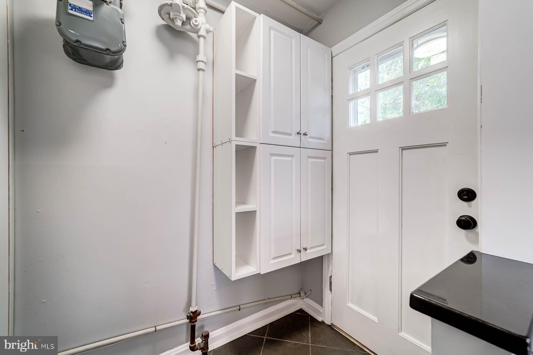 HUNTINGTON - Residential Lease