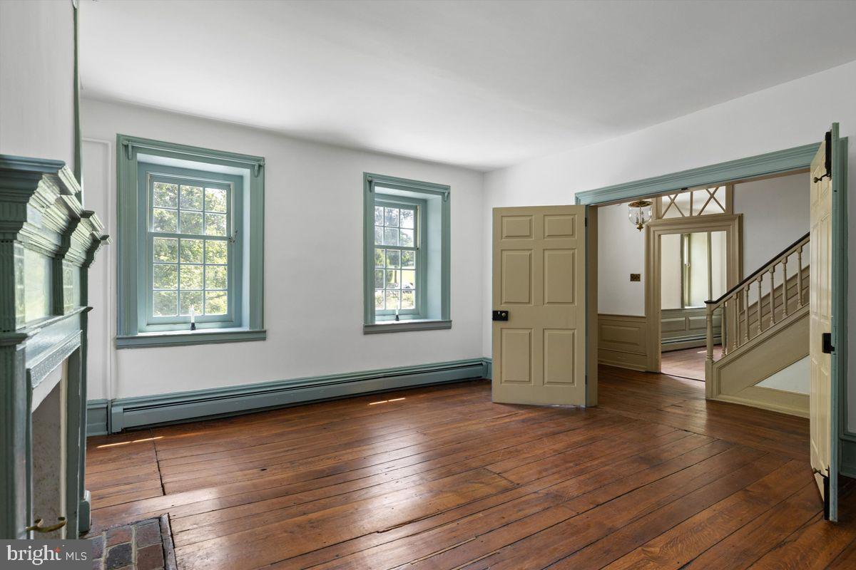 CHESTER SPRINGS - Residential