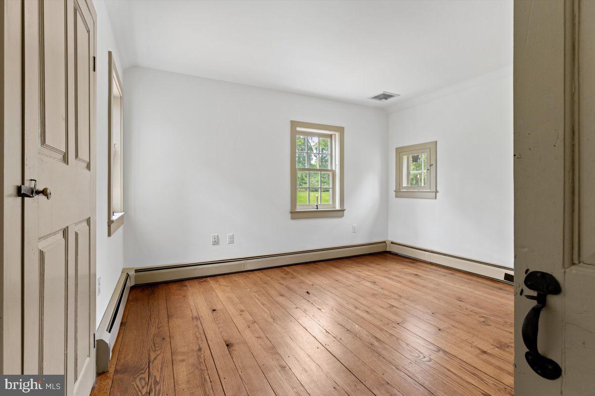 CHESTER SPRINGS - Residential