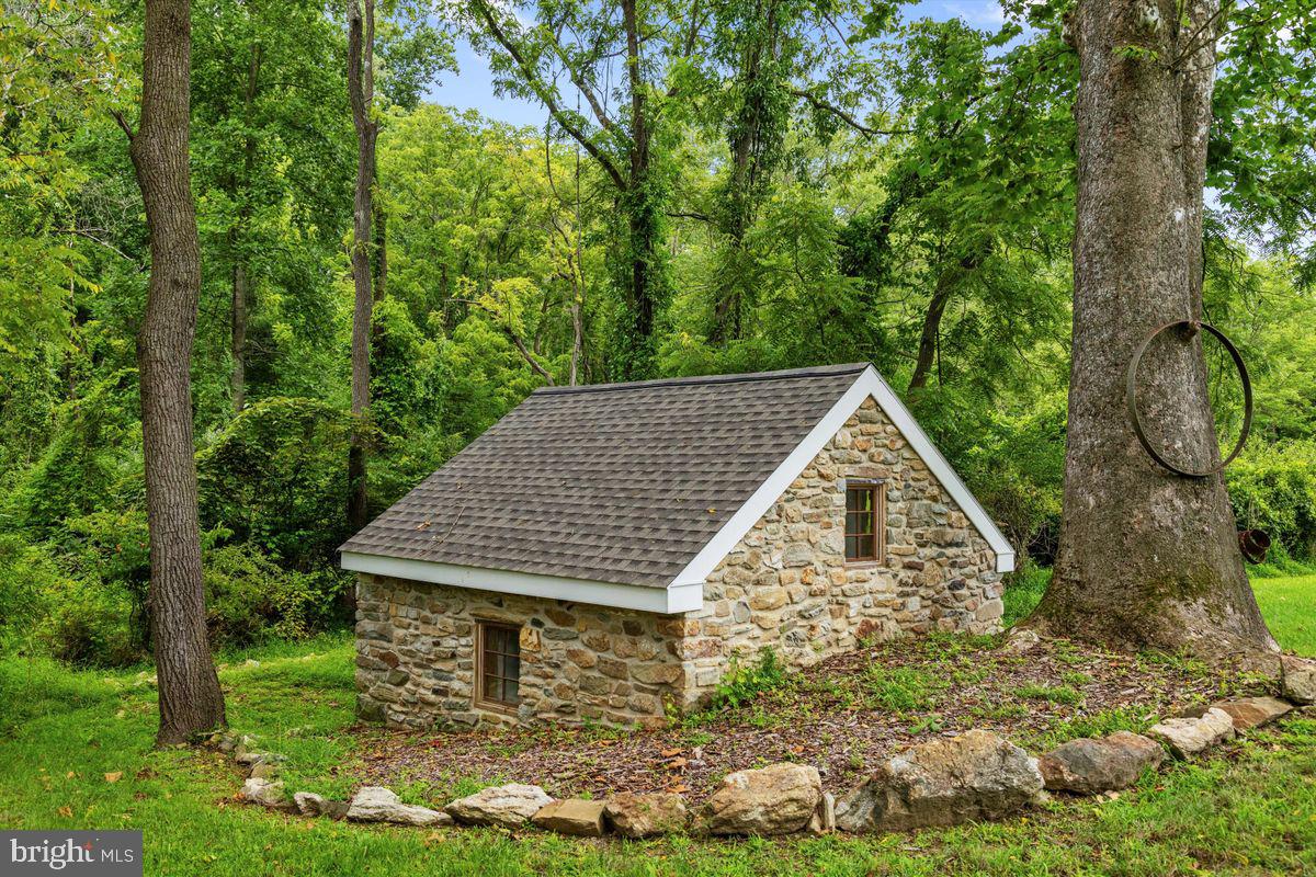 CHESTER SPRINGS - Residential