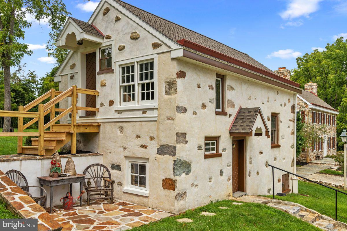 CHESTER SPRINGS - Residential