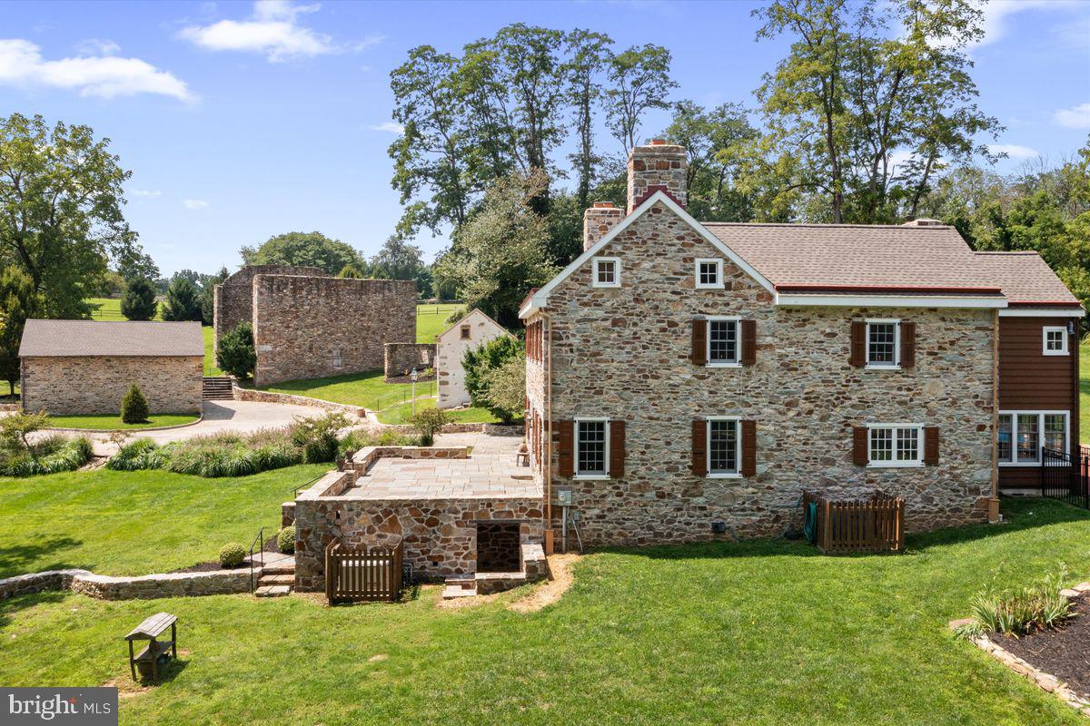 CHESTER SPRINGS - Residential