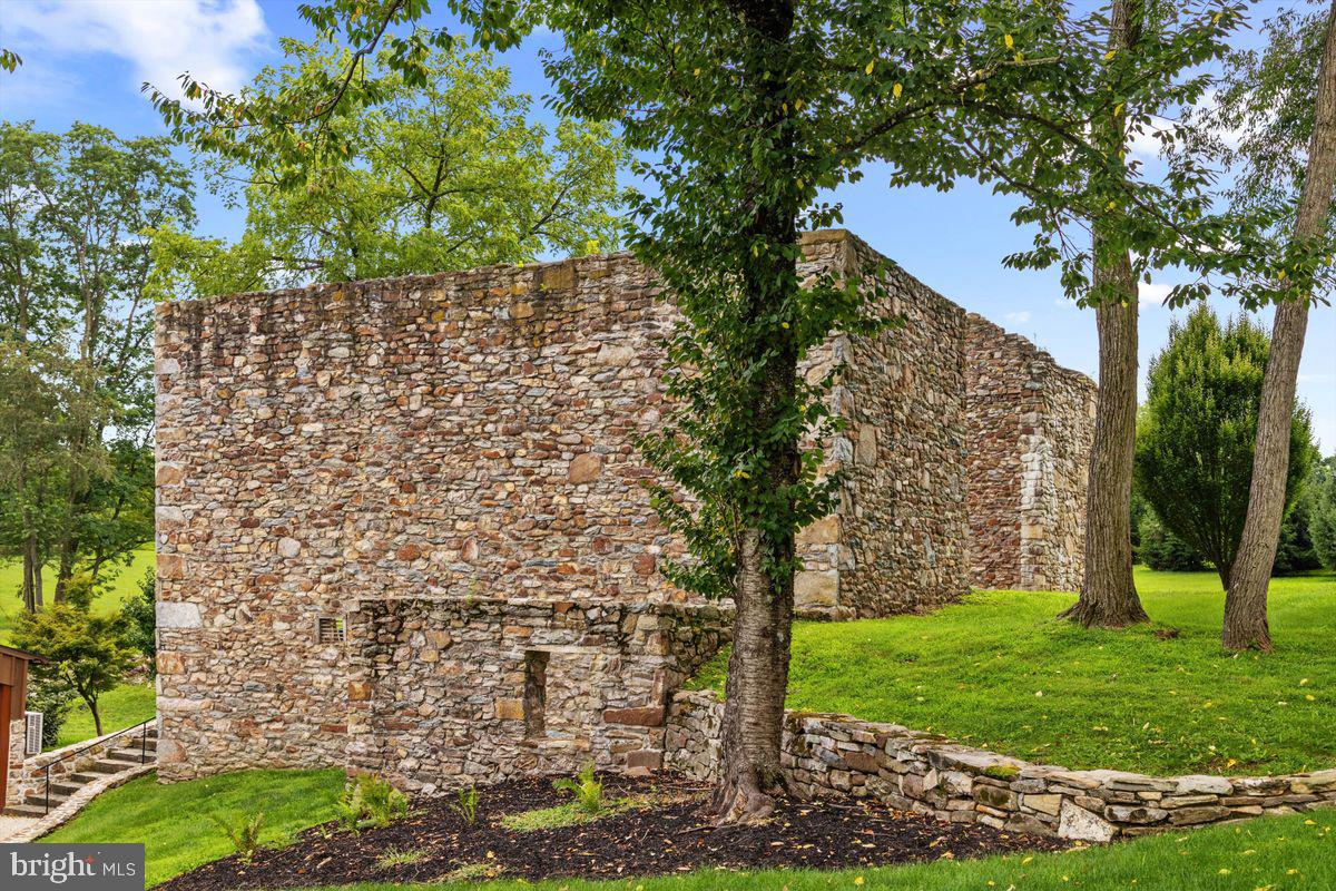 CHESTER SPRINGS - Residential