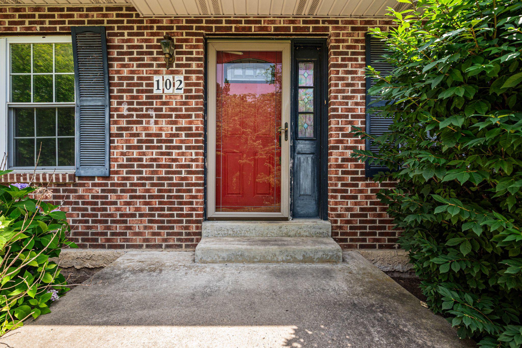 102 MONTGOMERY DRIVE
