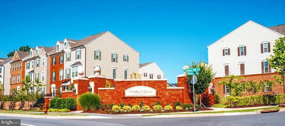 9453 JAMES MACGOWAN LANE 428
