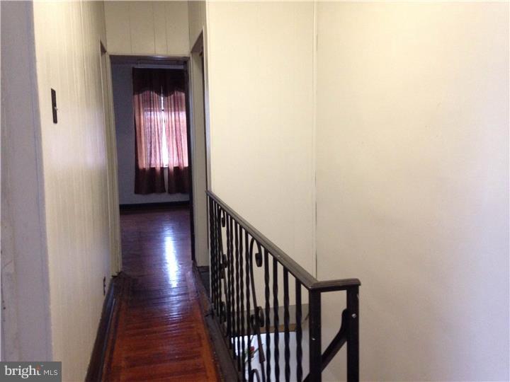OVERBROOK - Residential Lease