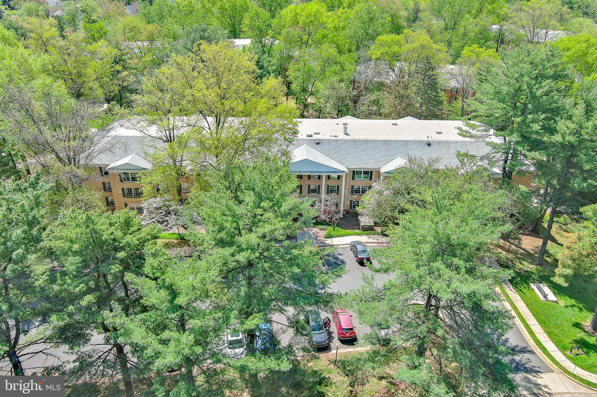 THE COLONIES - Residential