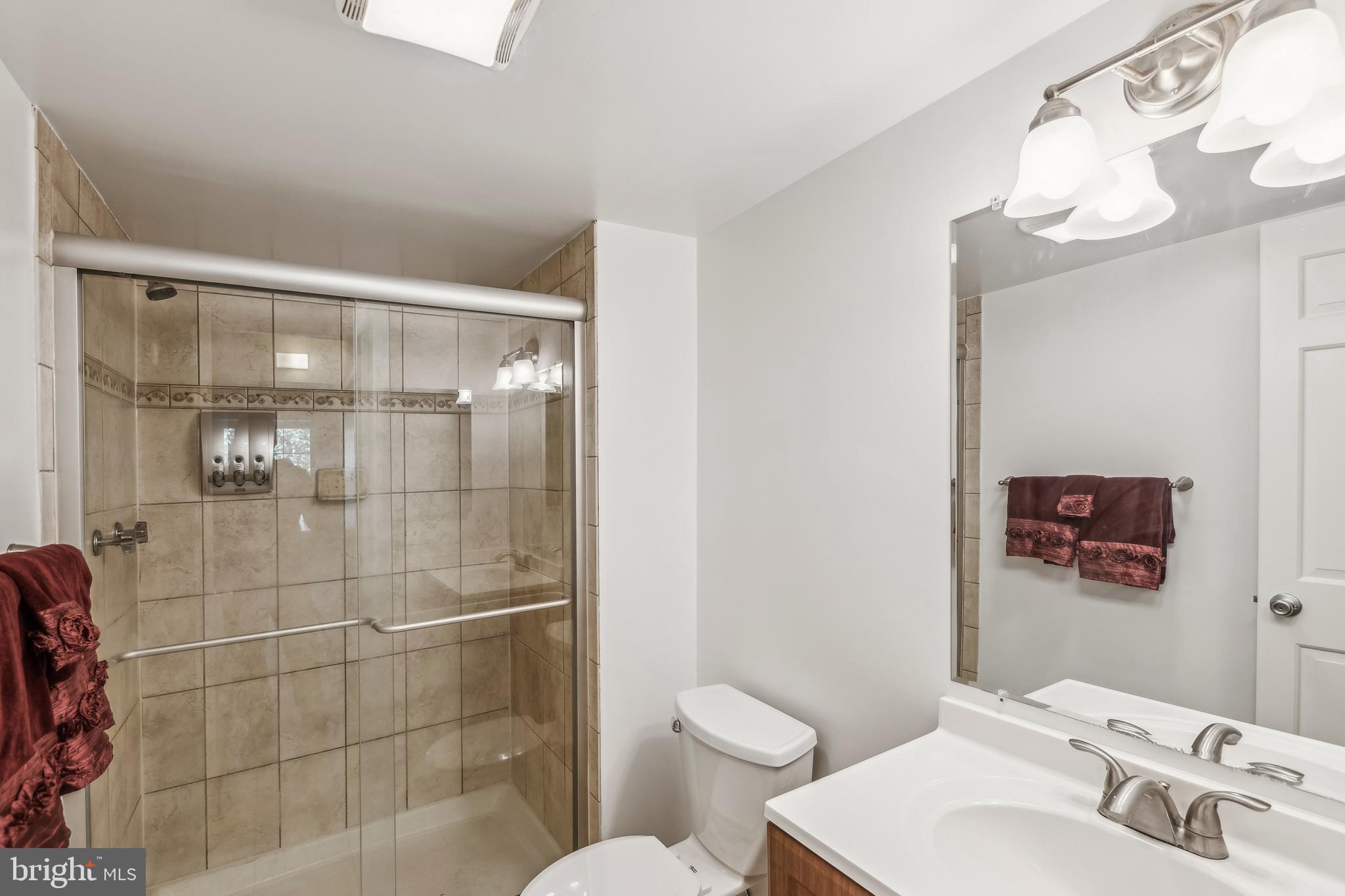 THE COLONIES - Residential