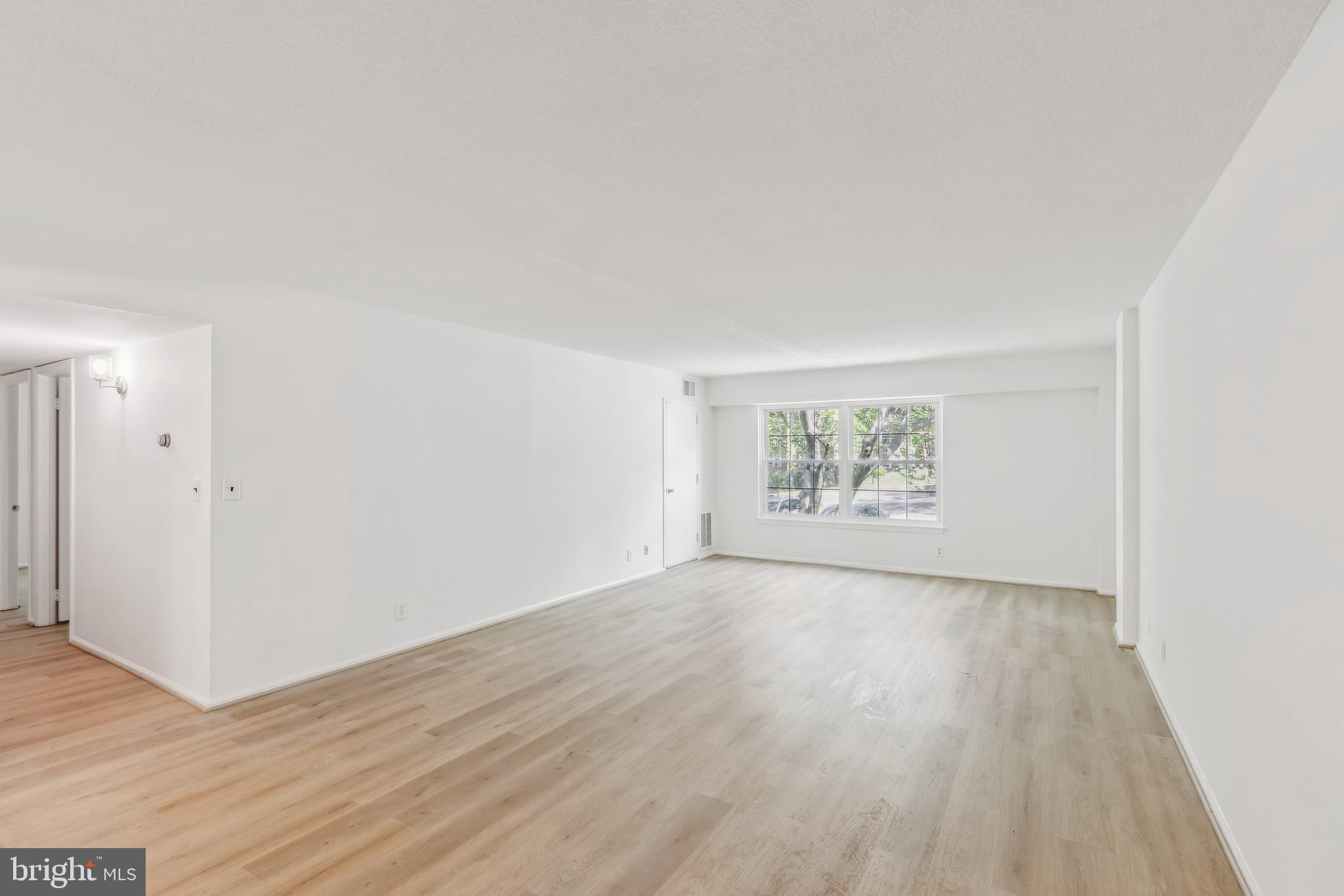 THE COLONIES - Residential