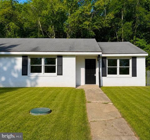 Townhouse For Rent - 11118 Pine Hill Road<br/> King George County, KING GEORGE, VA 22485