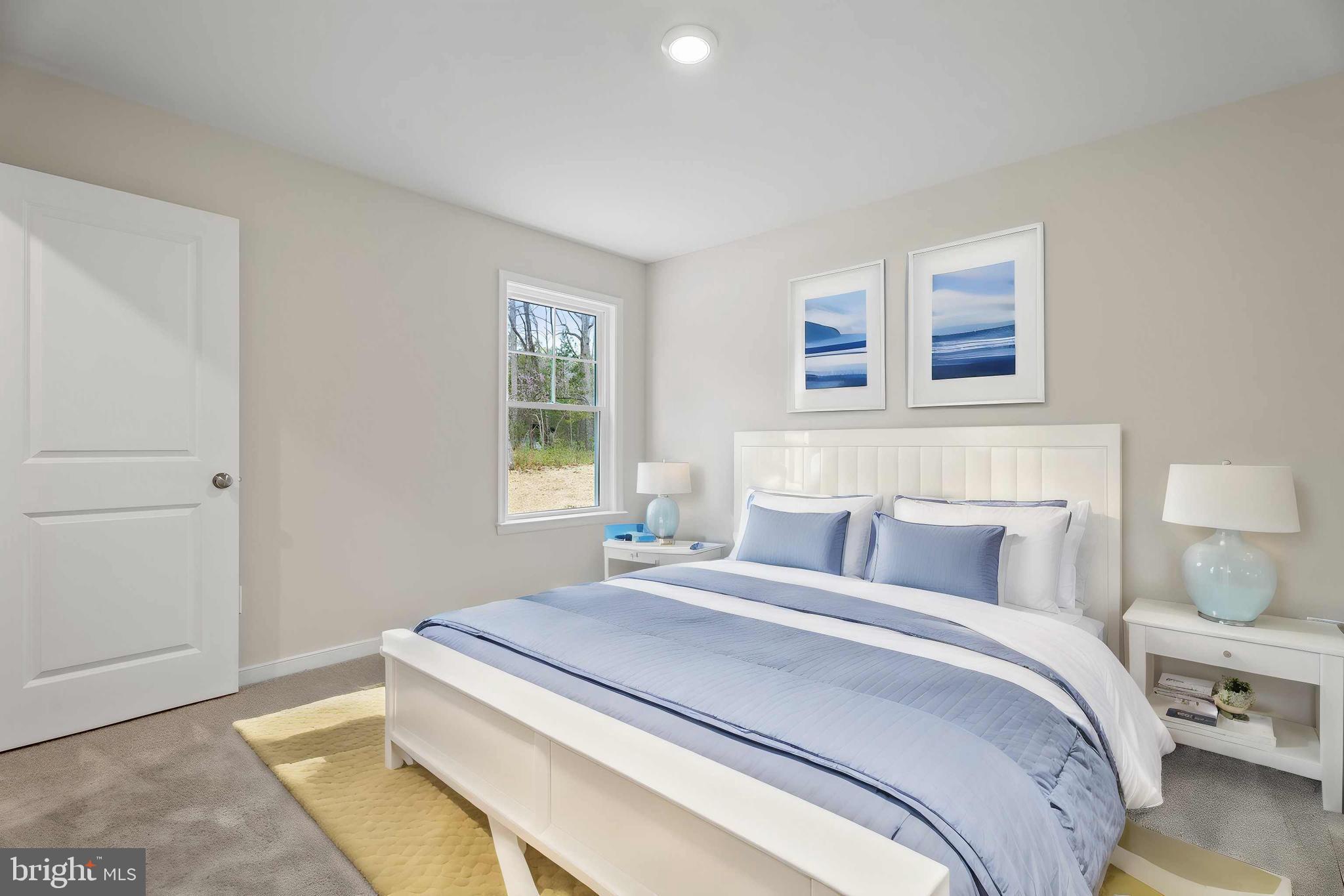 GARLAND LAKE - Residential