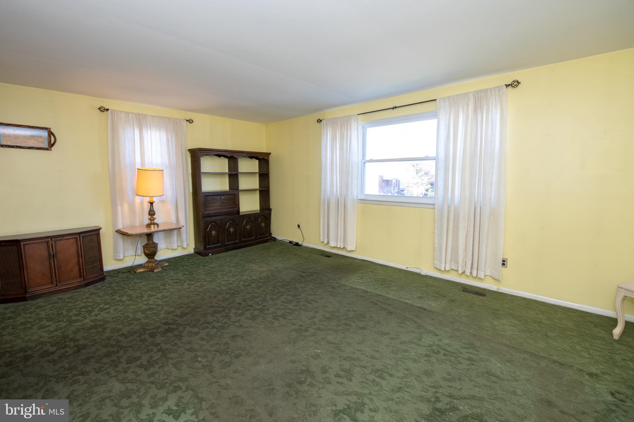 PHILMONT HEIGHTS - Residential