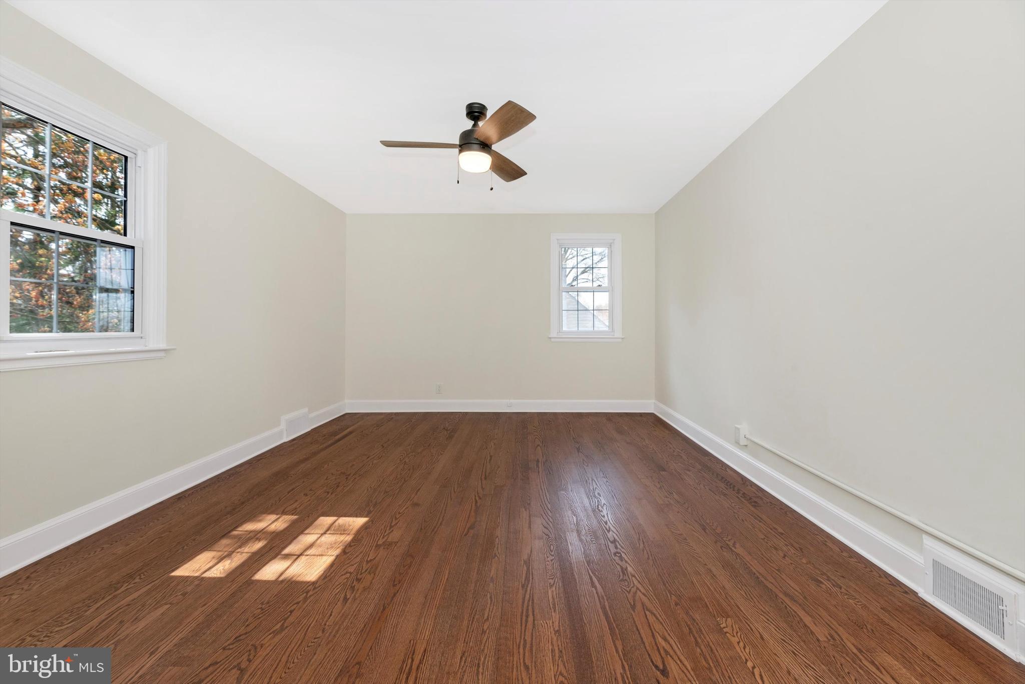 FOUNTAIN HEAD - Residential