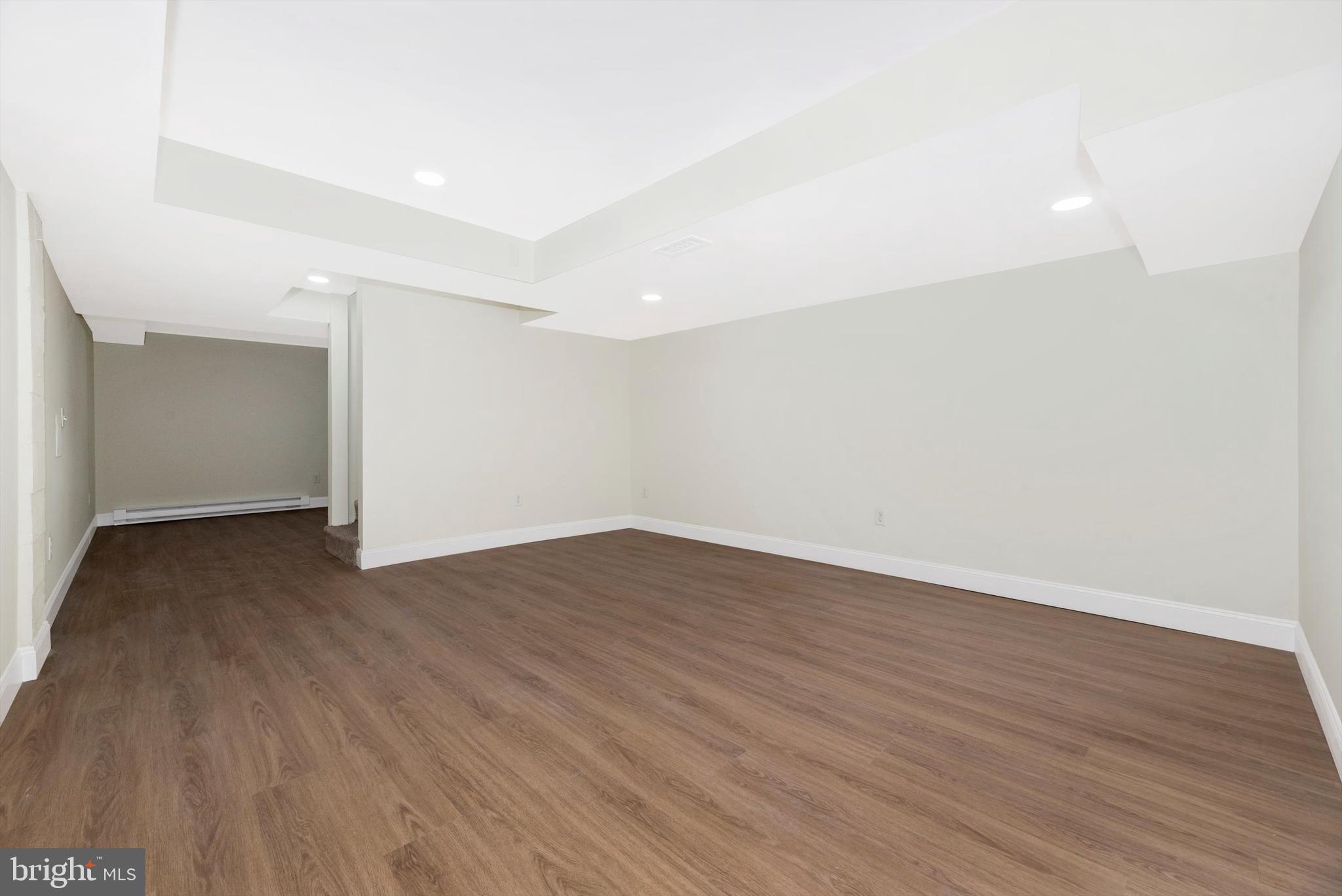 FOUNTAIN HEAD - Residential