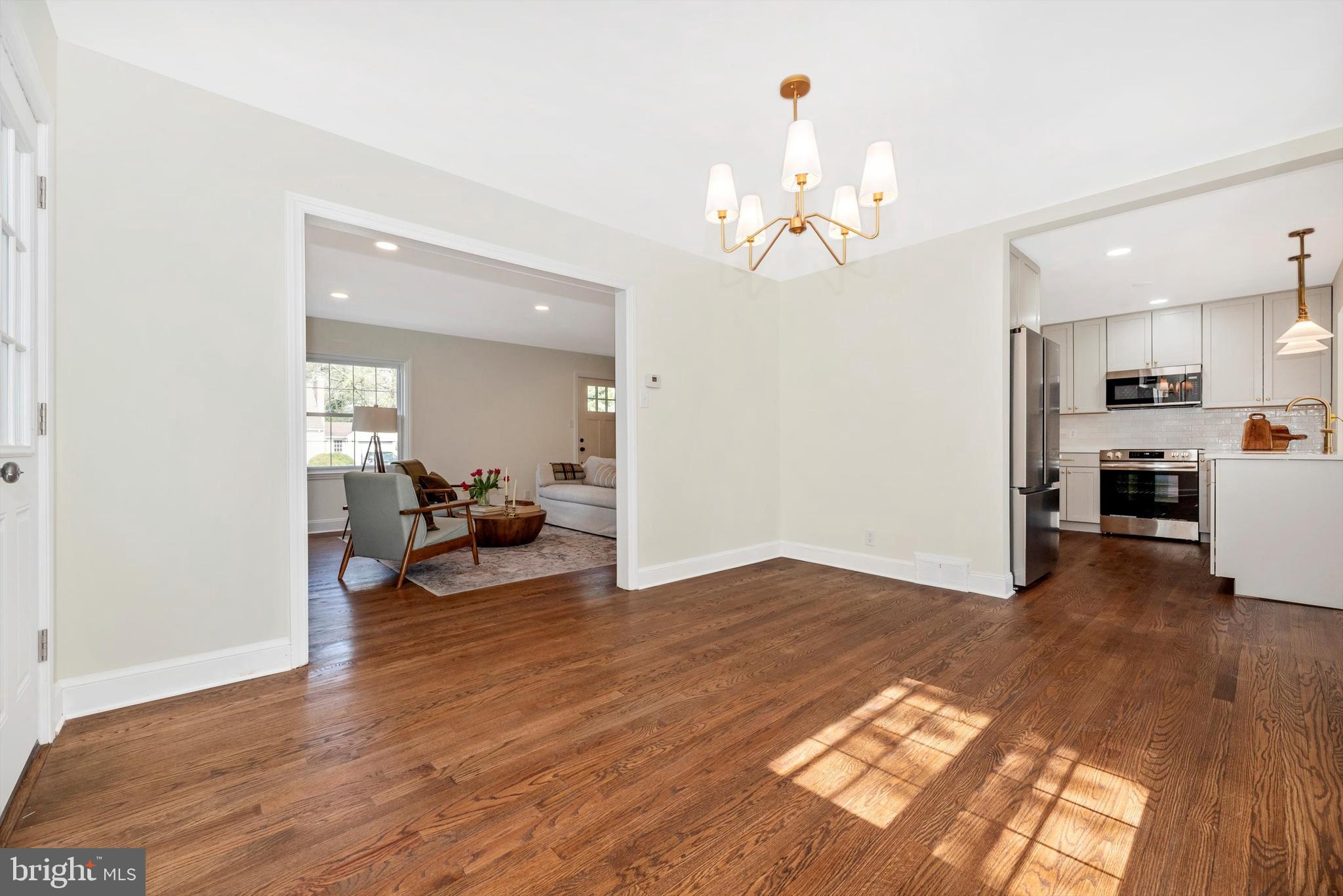 FOUNTAIN HEAD - Residential