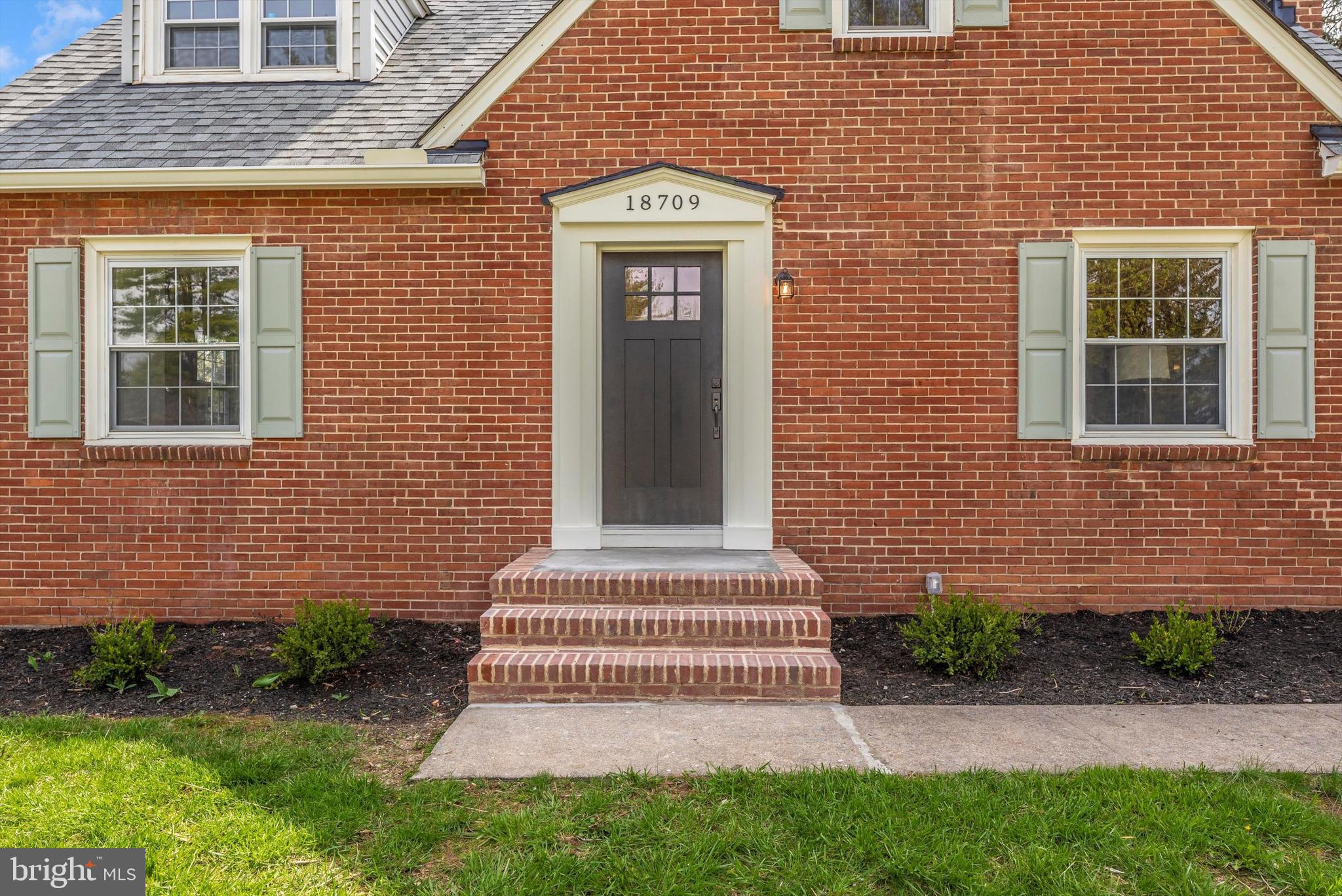 FOUNTAIN HEAD - Residential