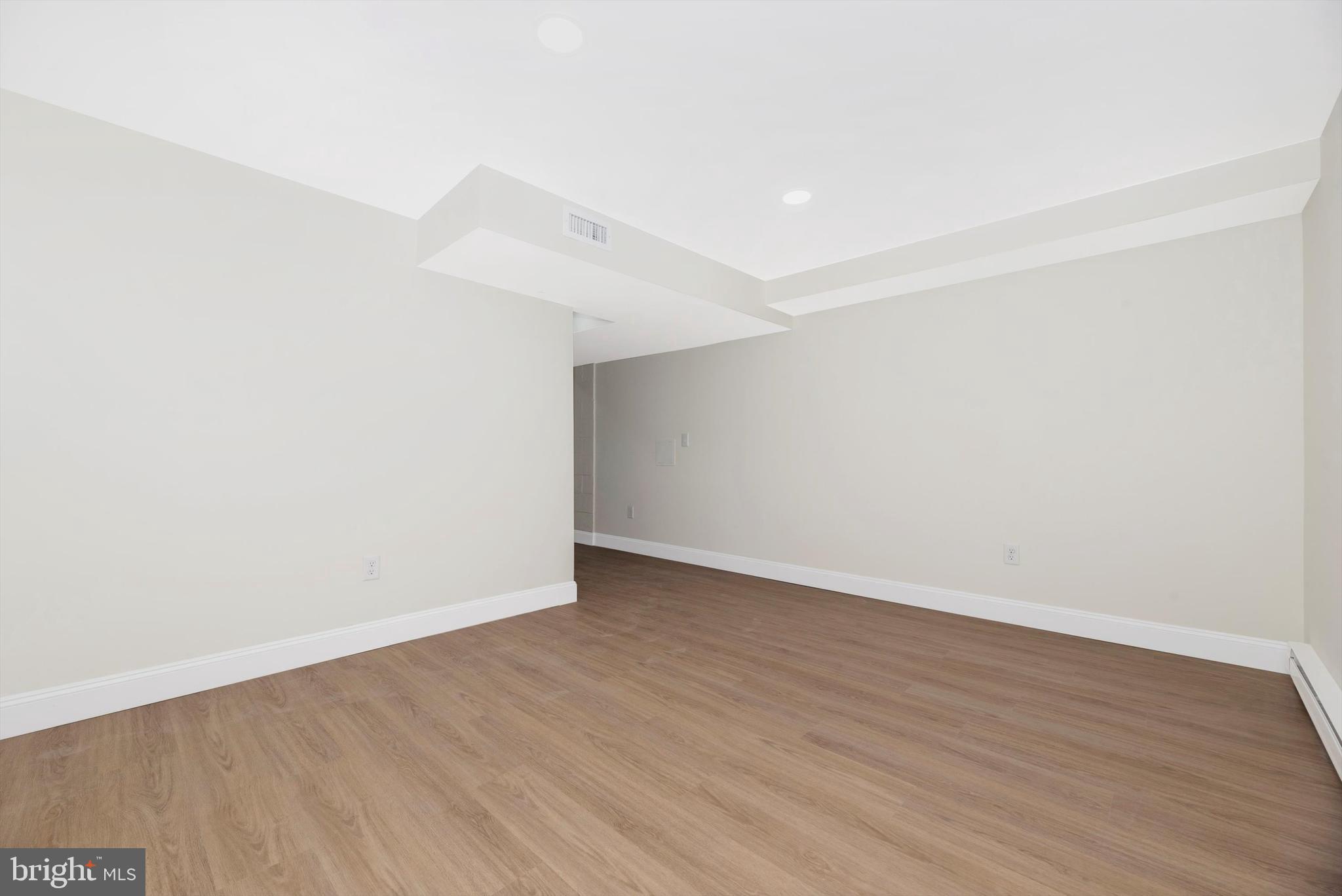 FOUNTAIN HEAD - Residential