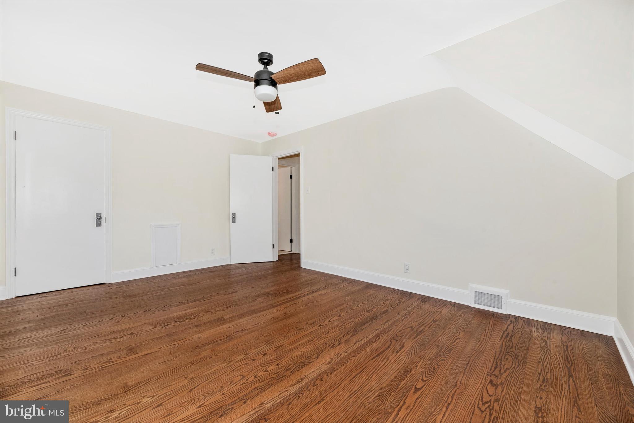 FOUNTAIN HEAD - Residential