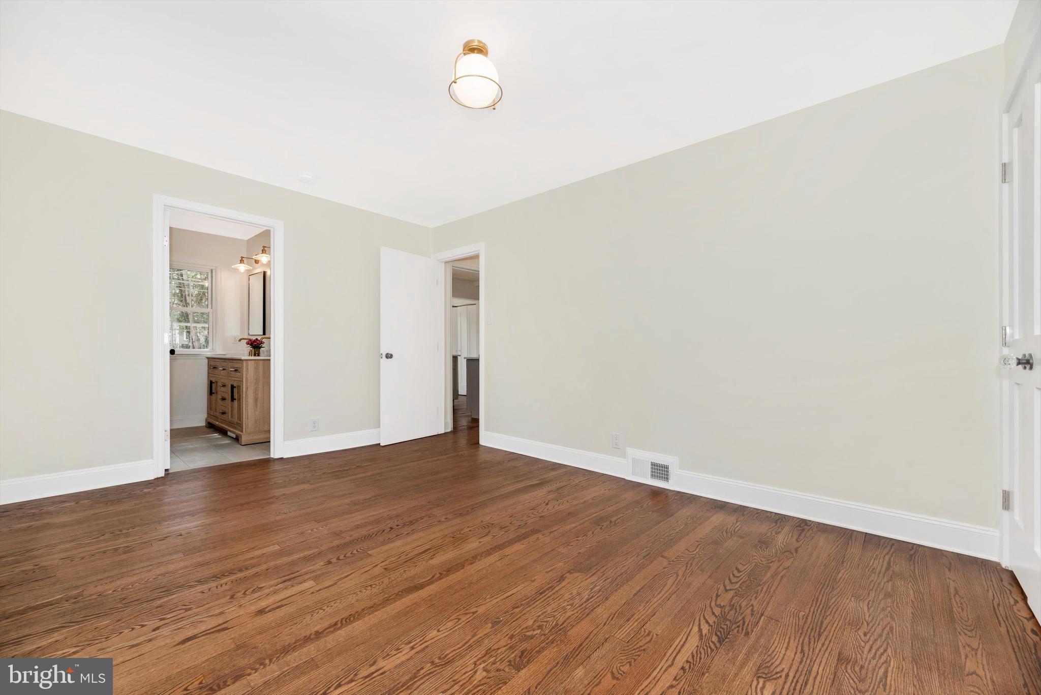 FOUNTAIN HEAD - Residential