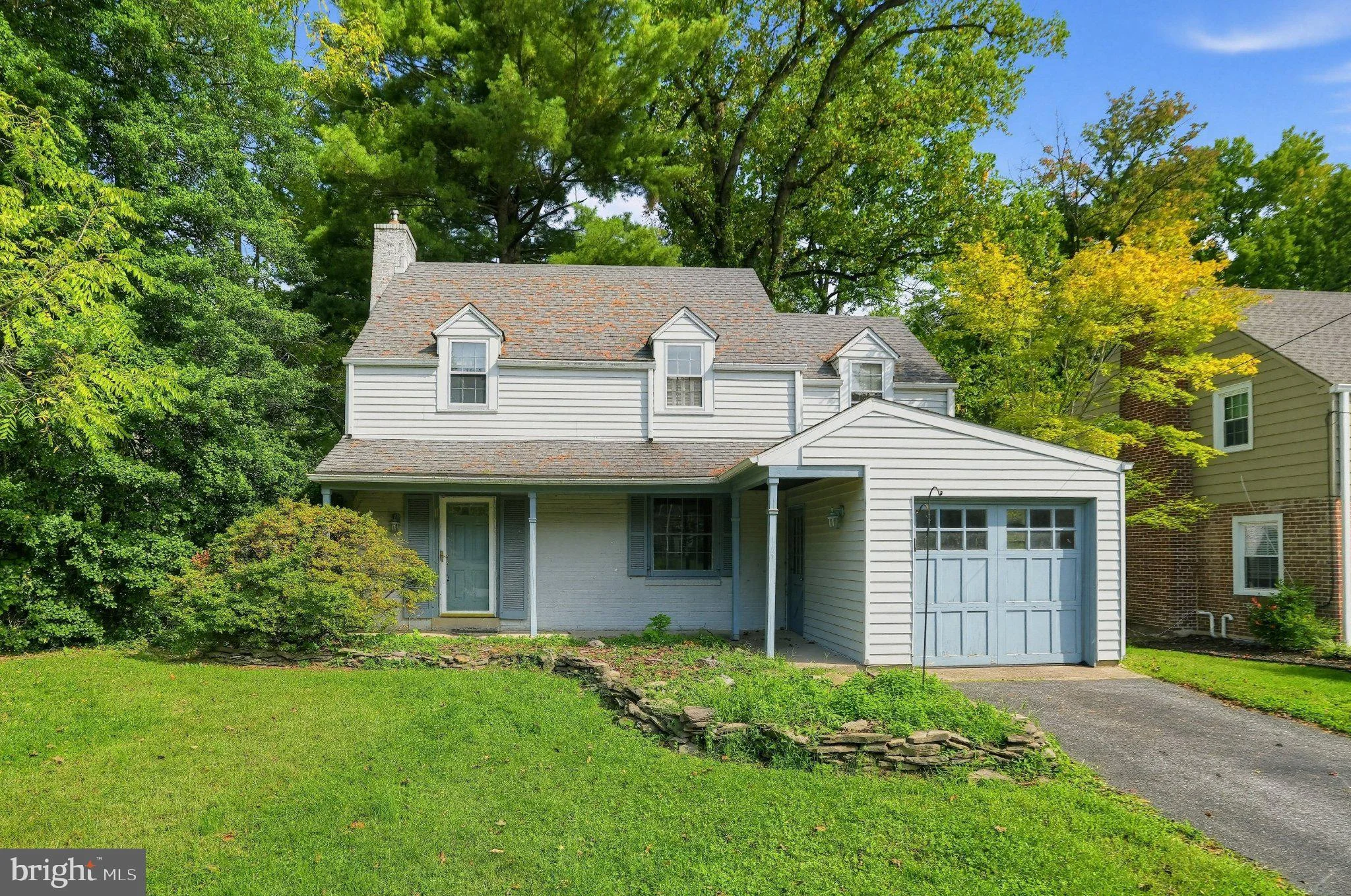 807 Woodsdale Road, Wilmington, DE 19809