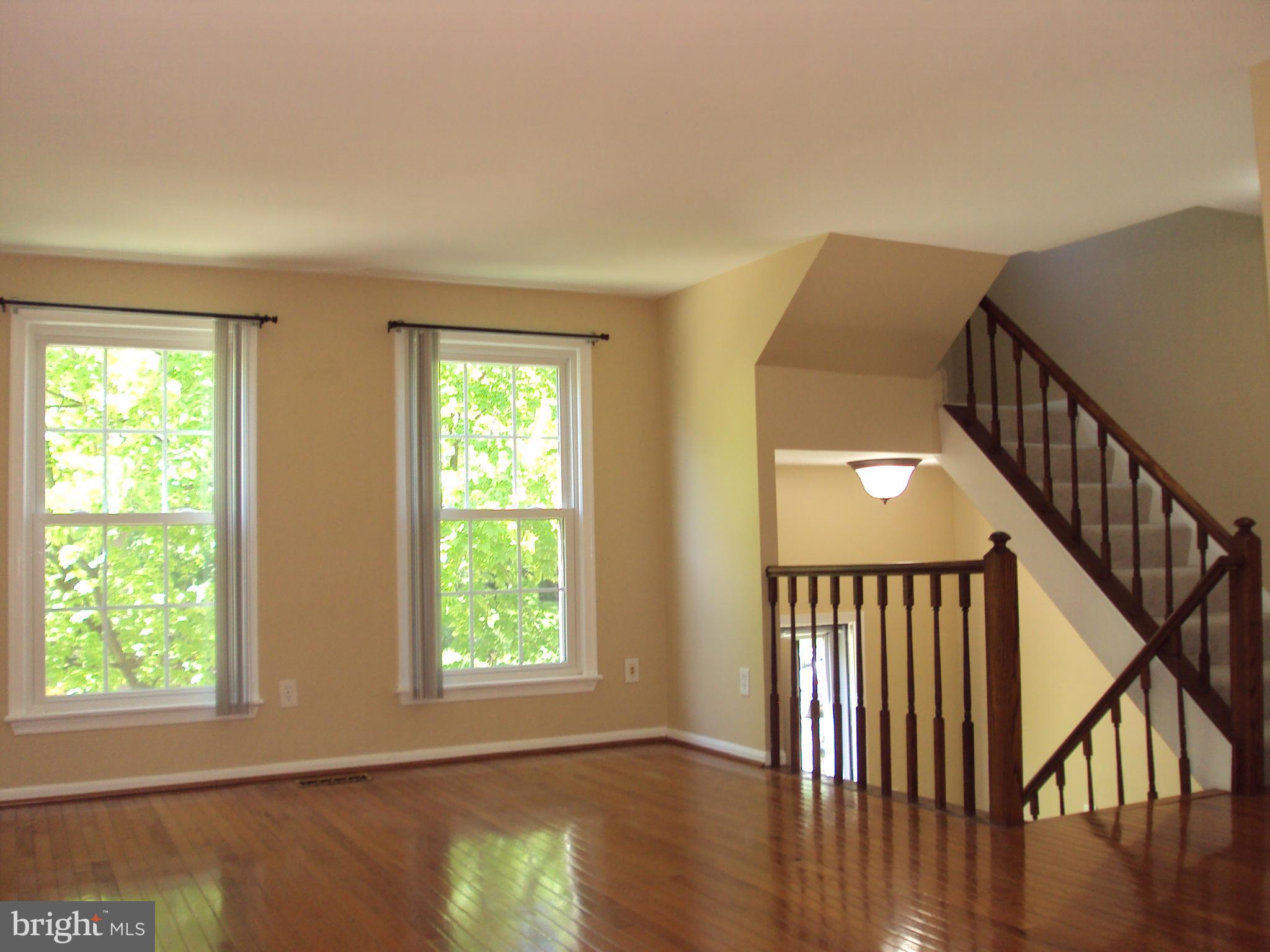 OAKLEIGH - Residential Lease