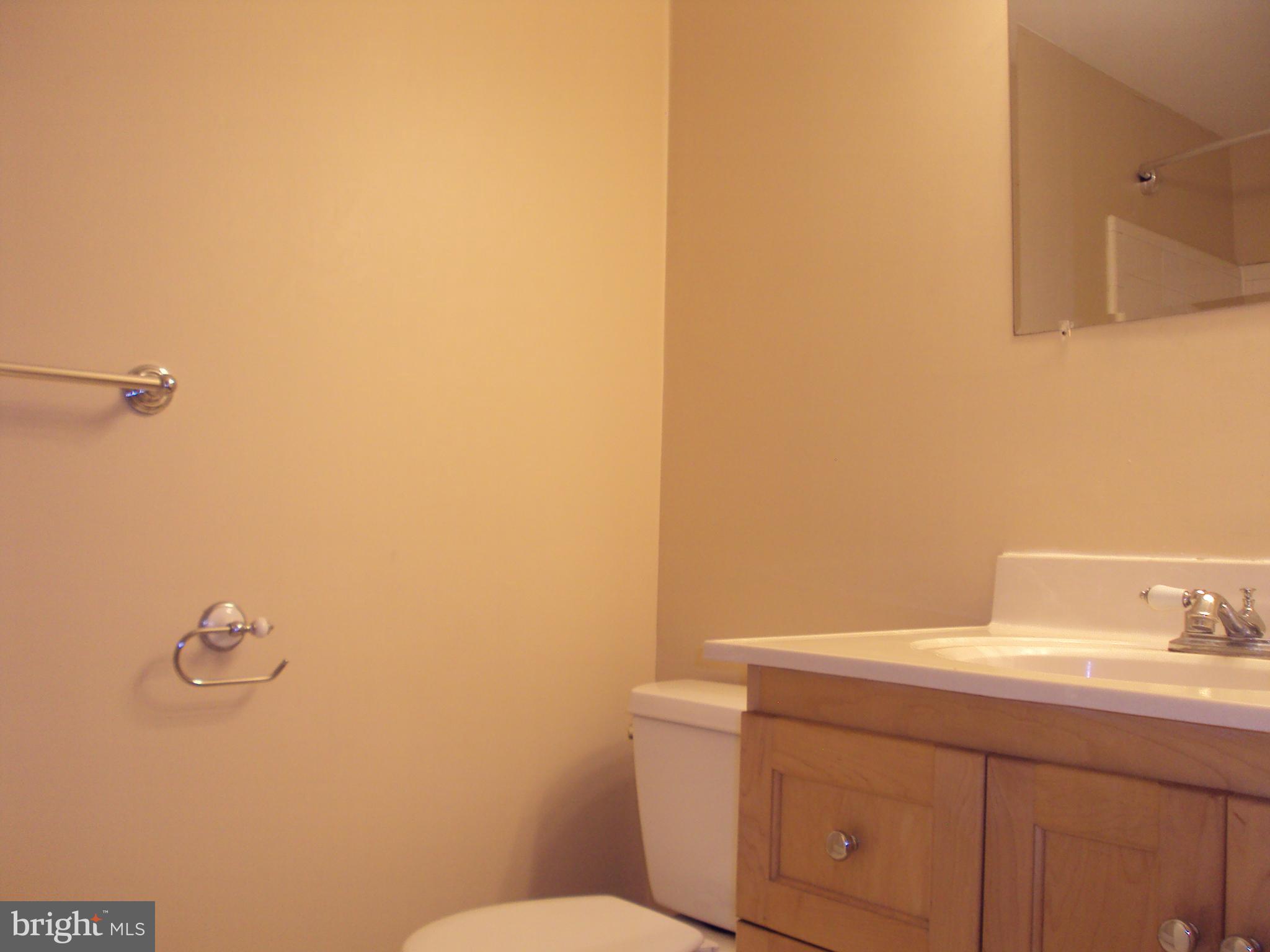 OAKLEIGH - Residential Lease