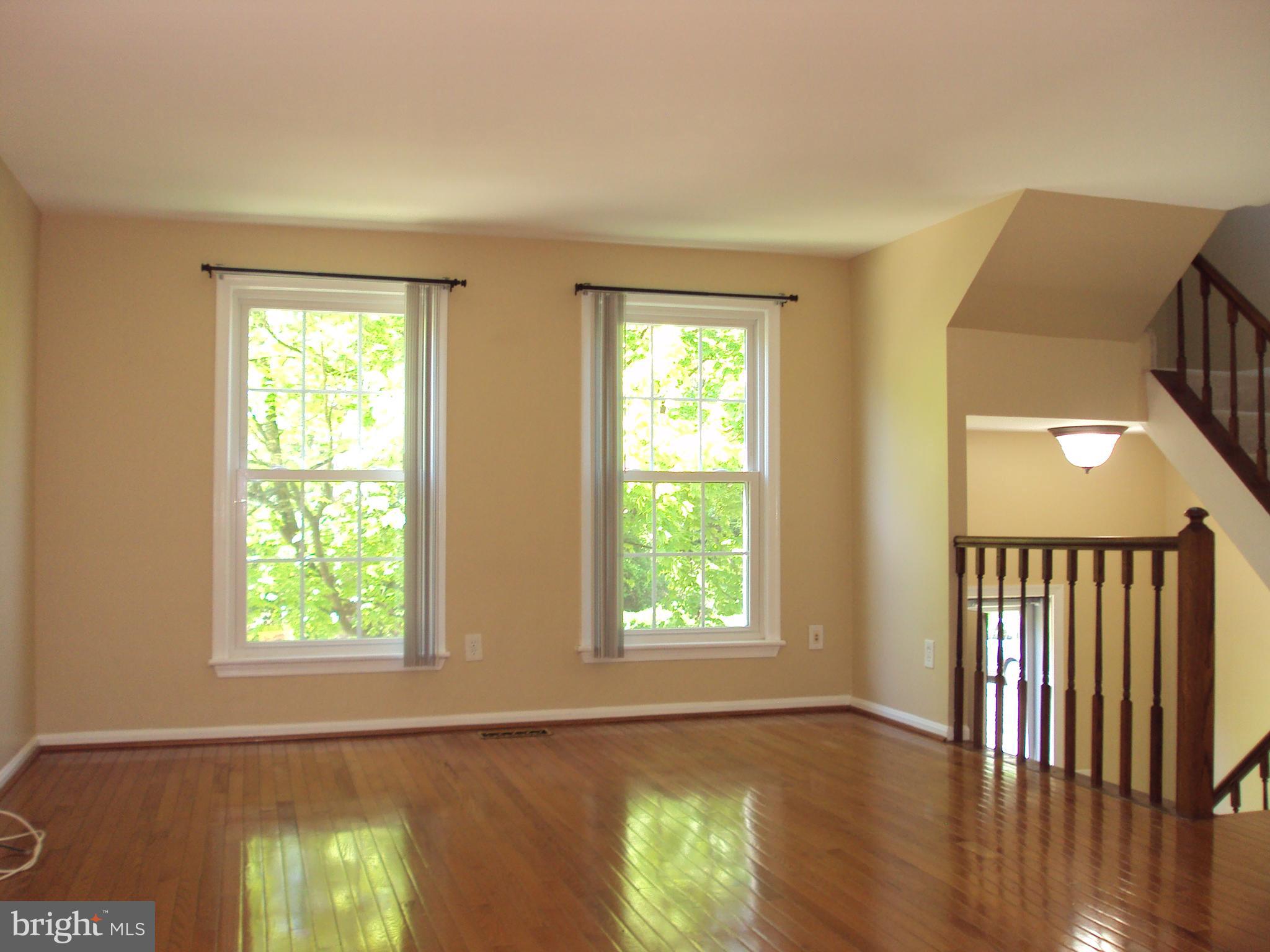 OAKLEIGH - Residential Lease