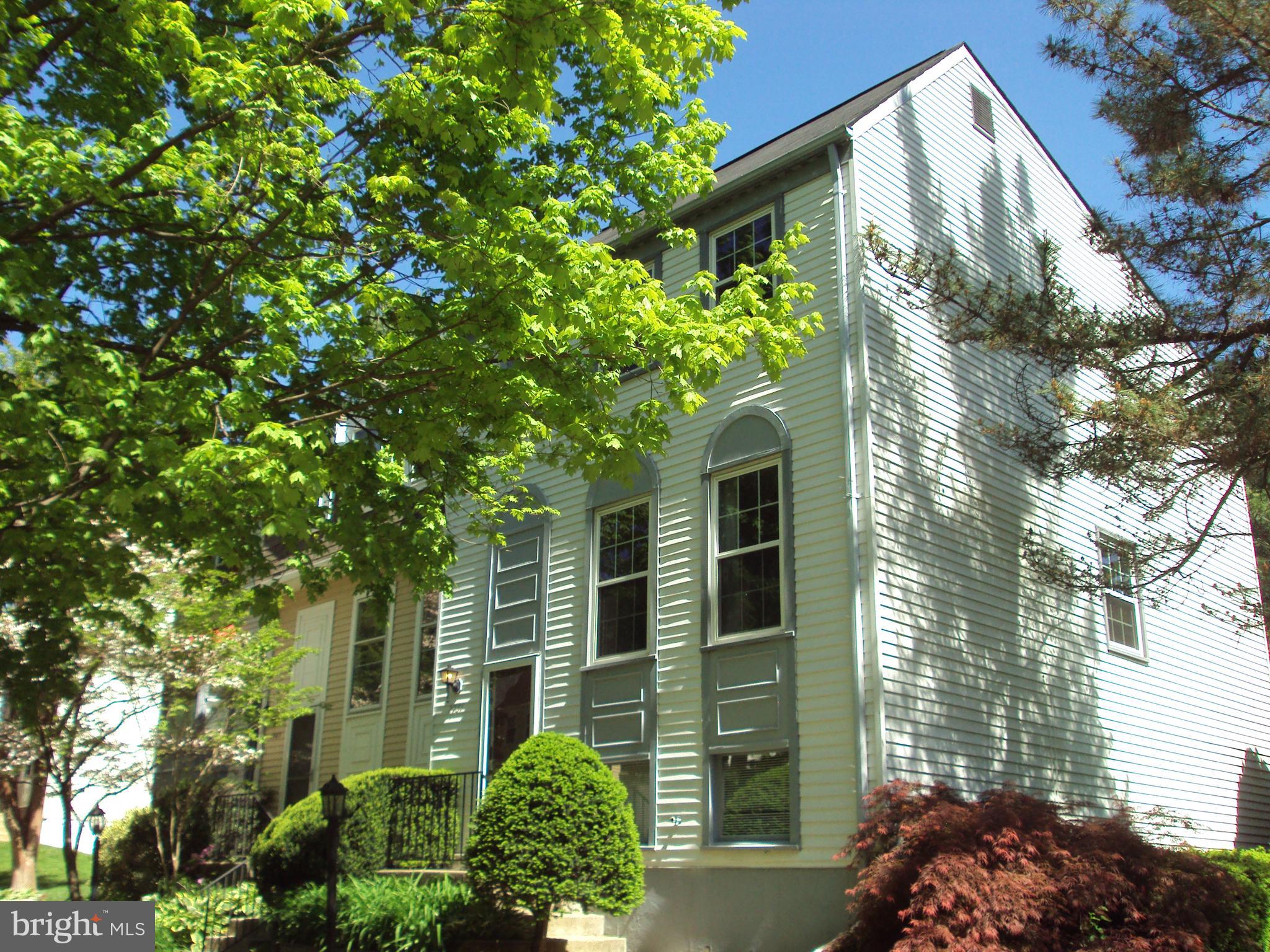 OAKLEIGH - Residential Lease