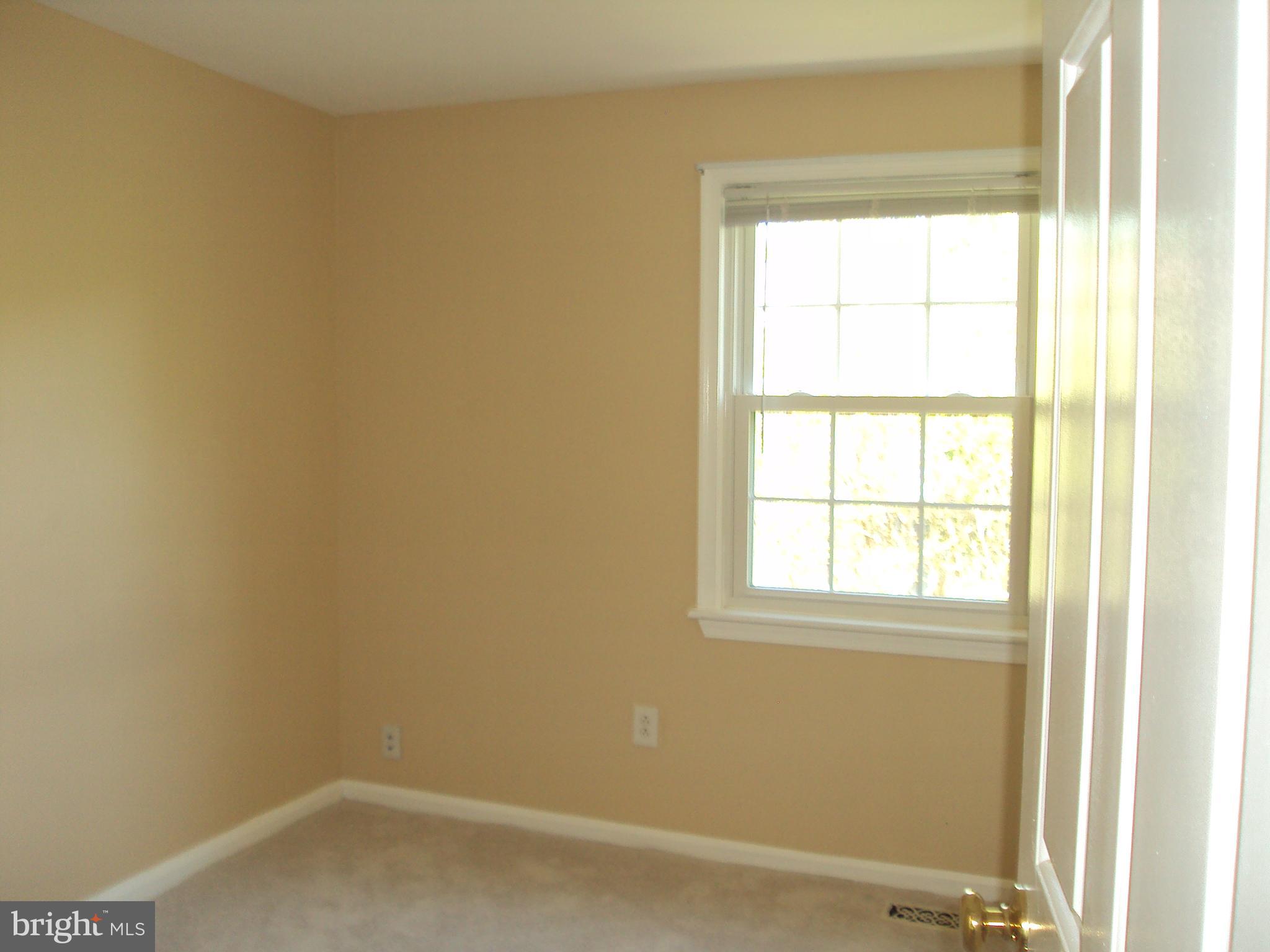 OAKLEIGH - Residential Lease