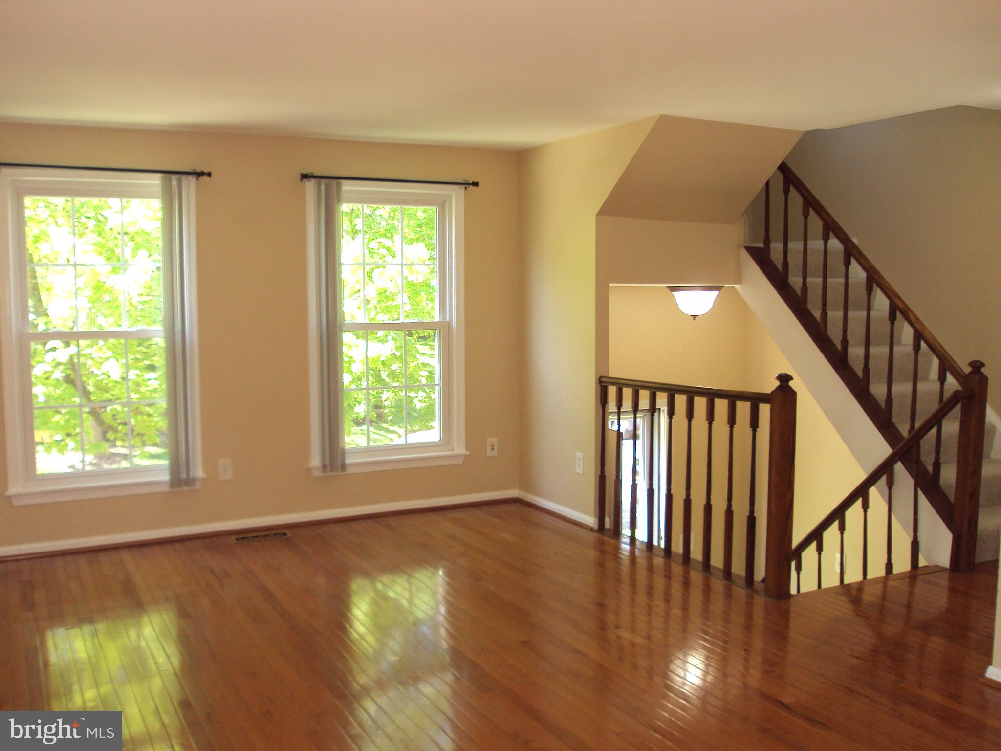 OAKLEIGH - Residential Lease