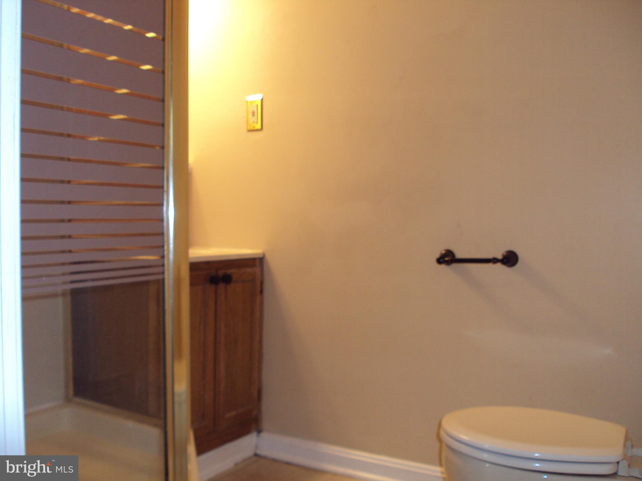 OAKLEIGH - Residential Lease