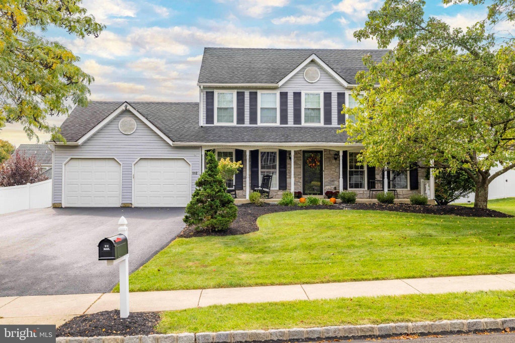 Photo of 112 August Lane, LANSDALE, PA 19446 (MLS # PAMC2197268)