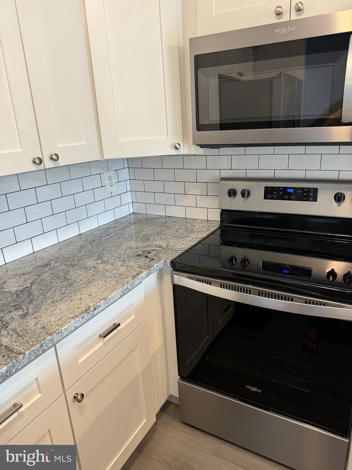 QUEENS LANDING - Residential Lease