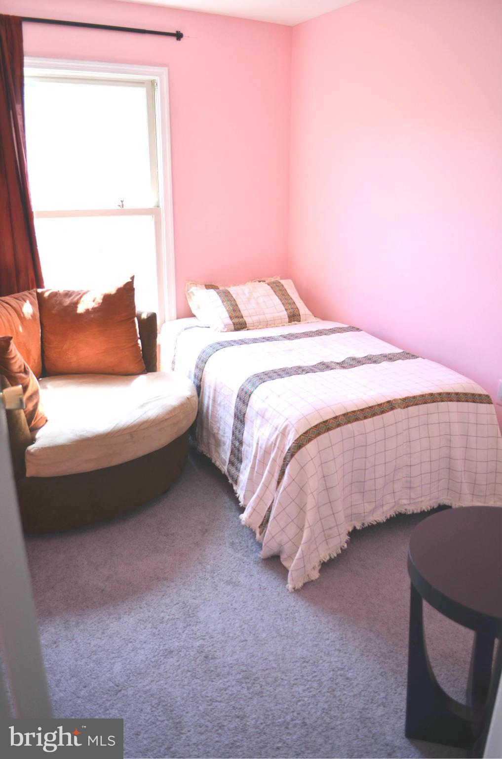 STONINGTON - Residential