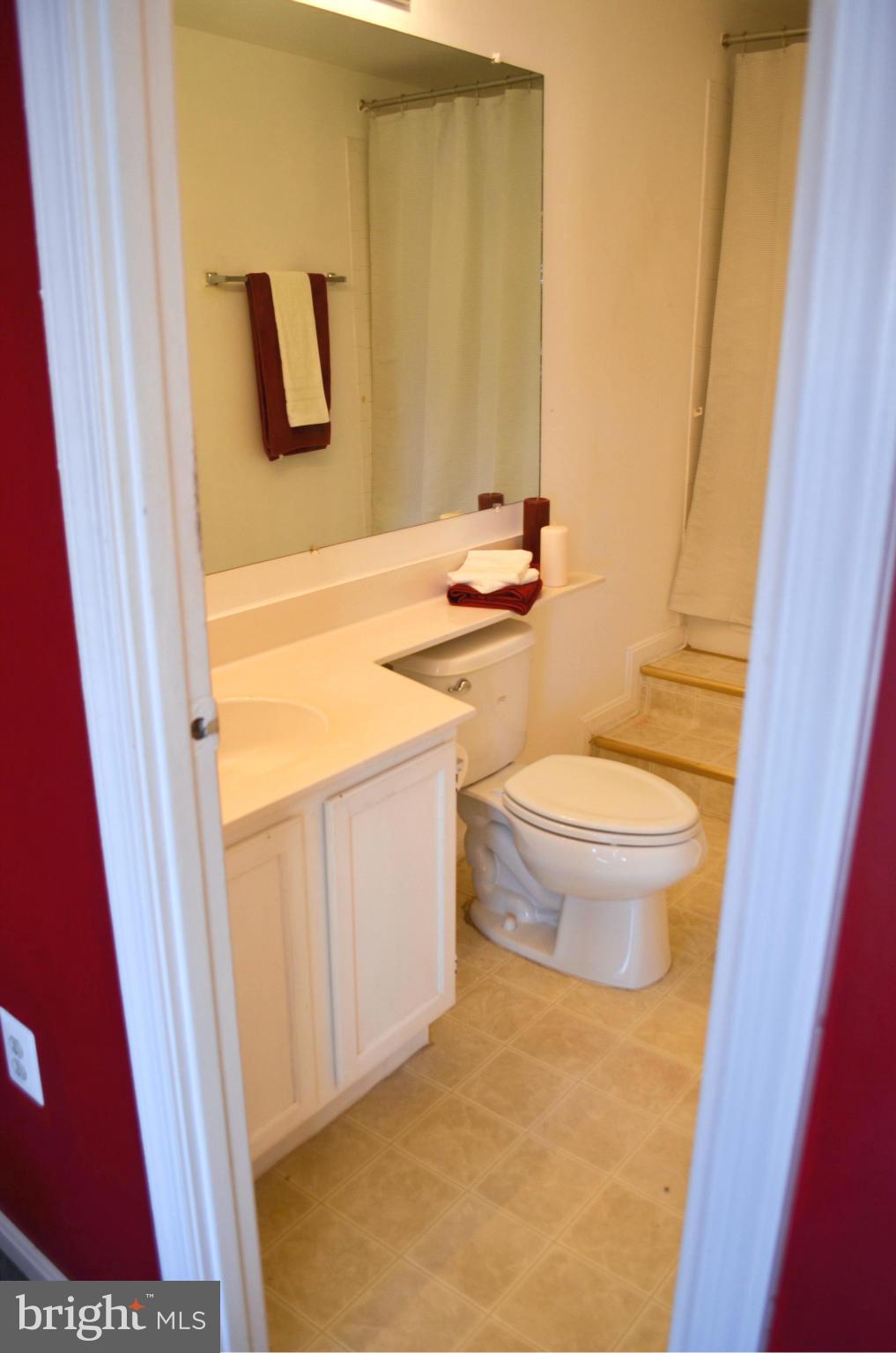 STONINGTON - Residential