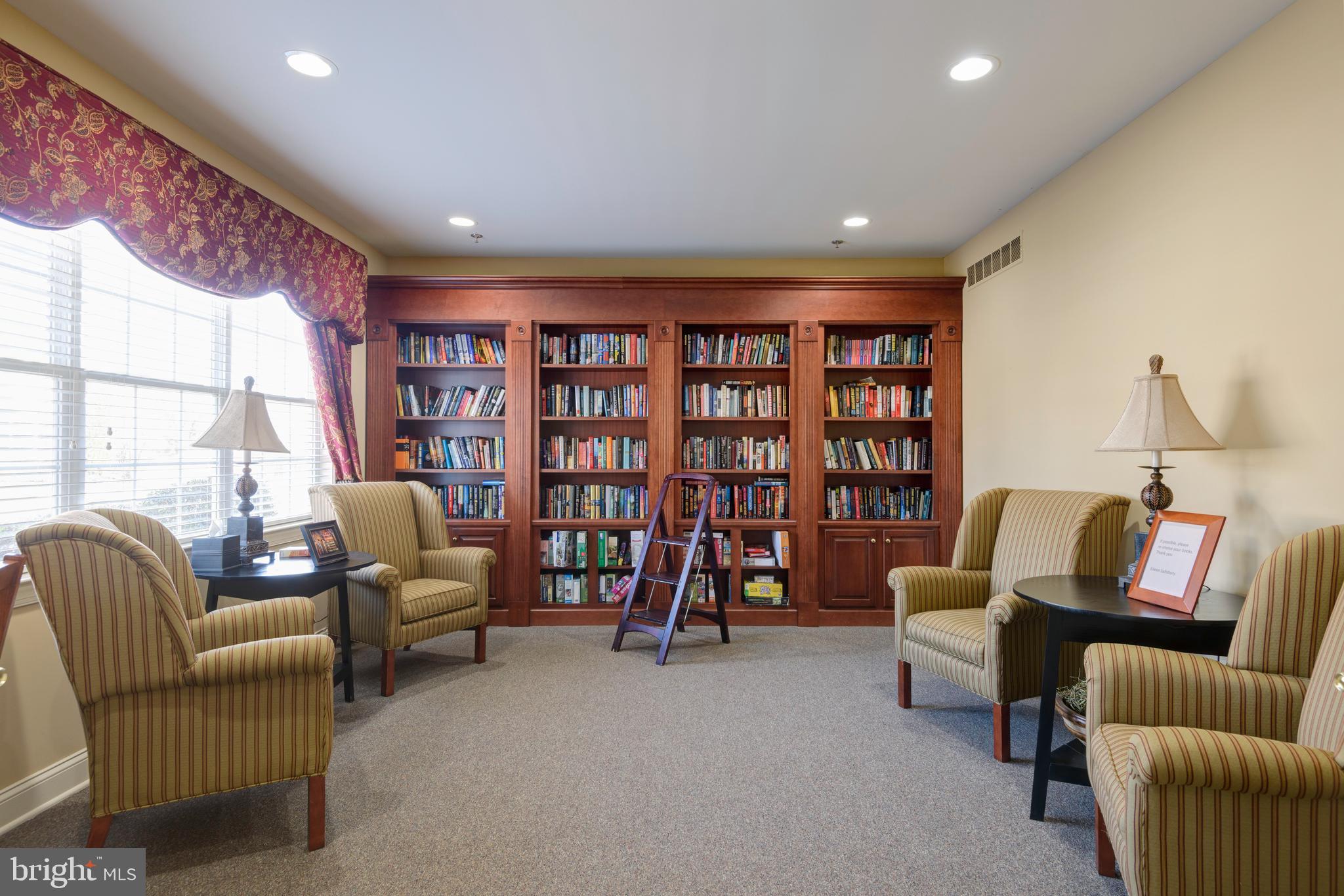 TRADITIONS AT INNI - Residential