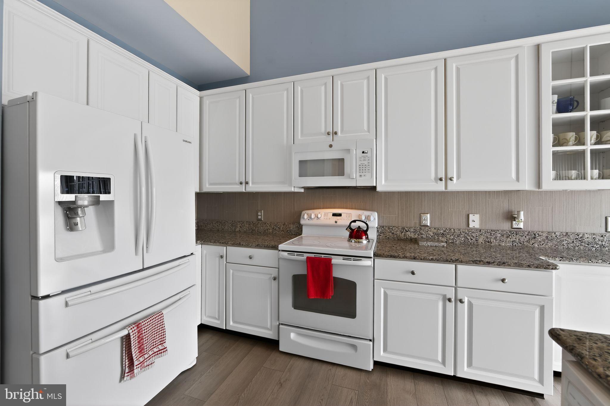 TRADITIONS AT INNI - Residential