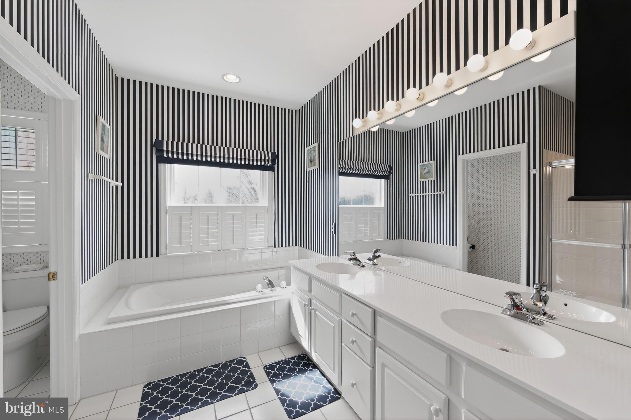 TRADITIONS AT INNI - Residential