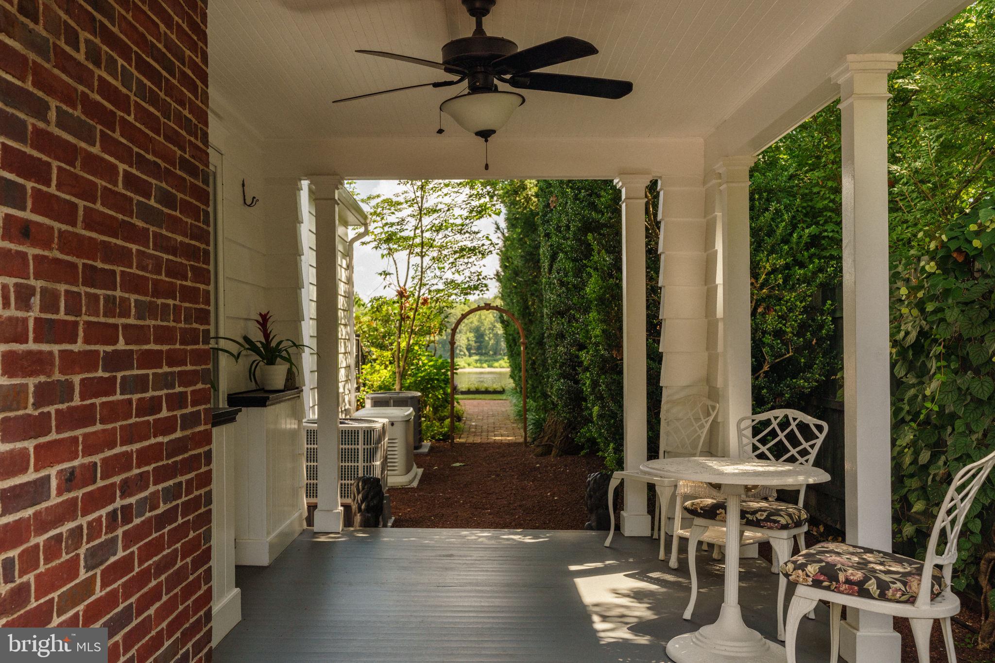 RIVERSTONE - Residential