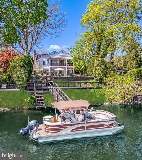 Homes For Sale - 64 N Main Street<br/> NEW HOPE, PA 18938