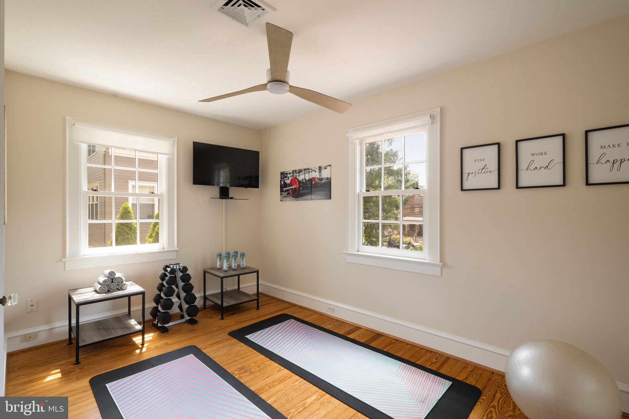 RIVERSTONE - Residential