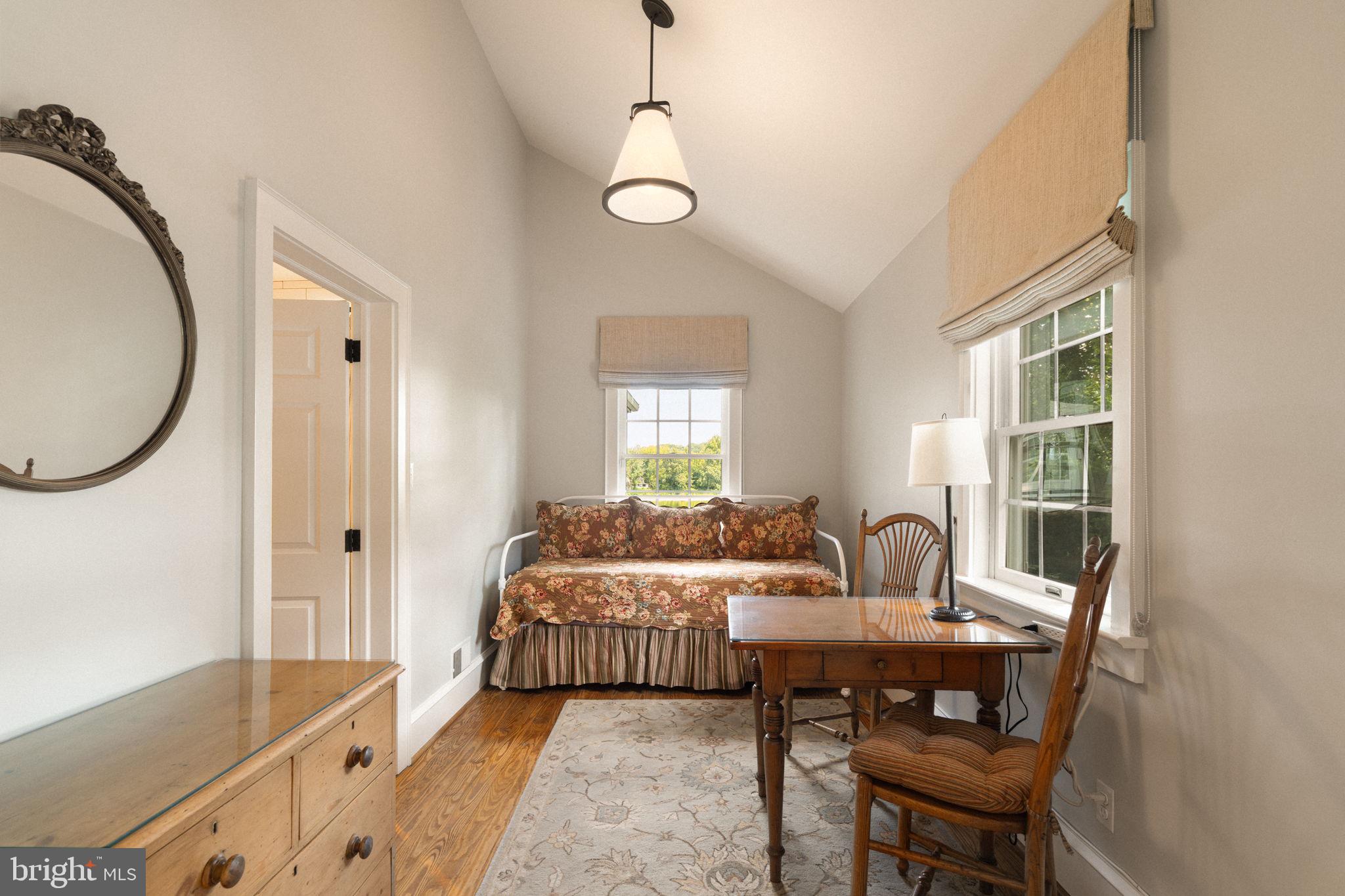 RIVERSTONE - Residential