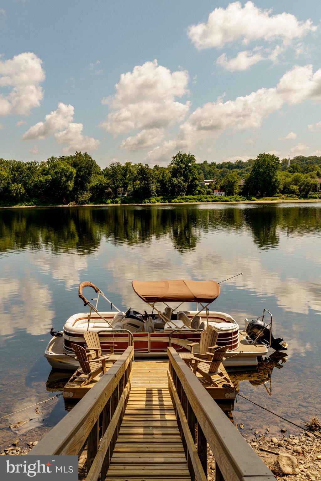 RIVERSTONE - Residential